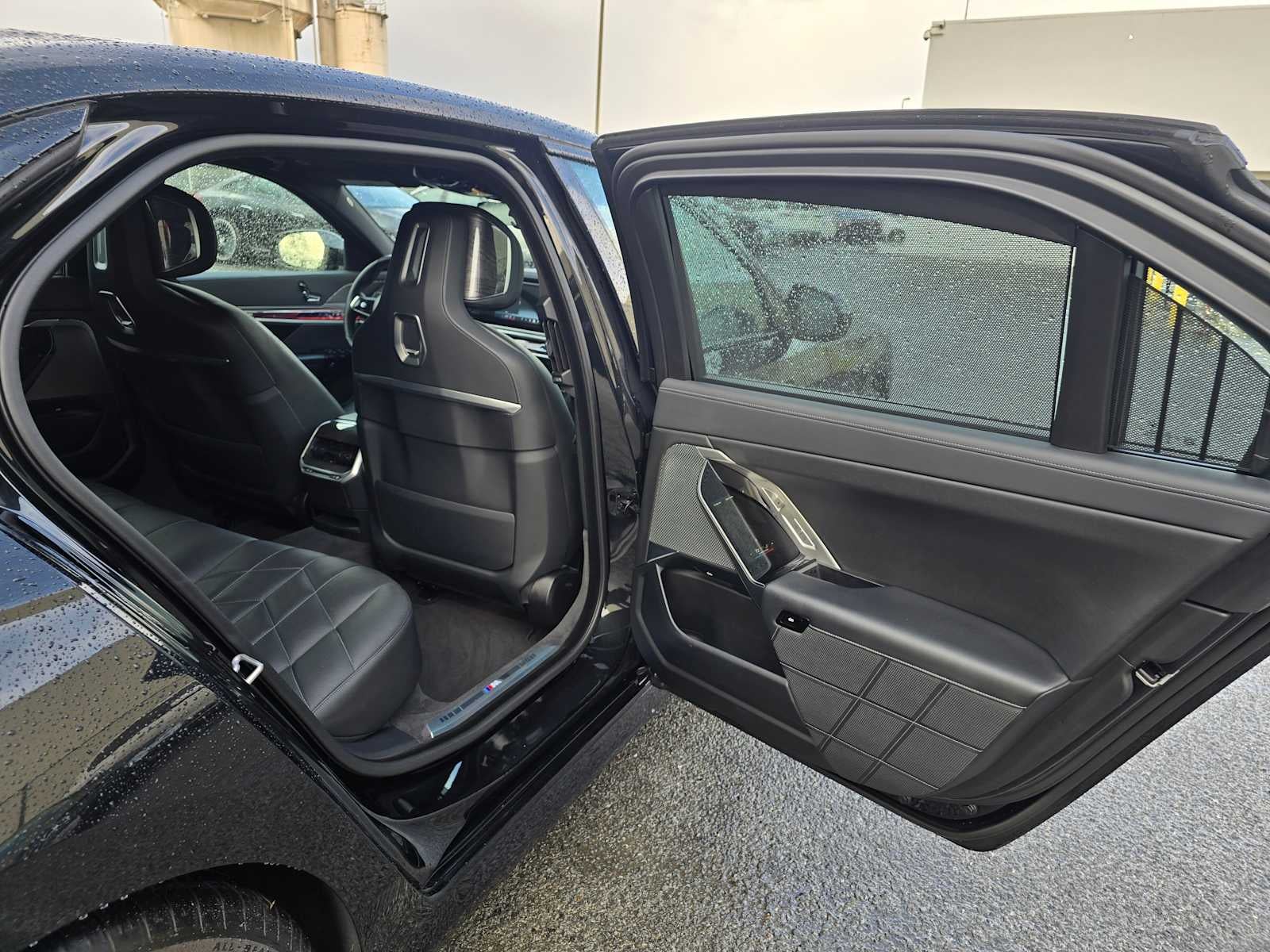 2024 BMW 740i 740i