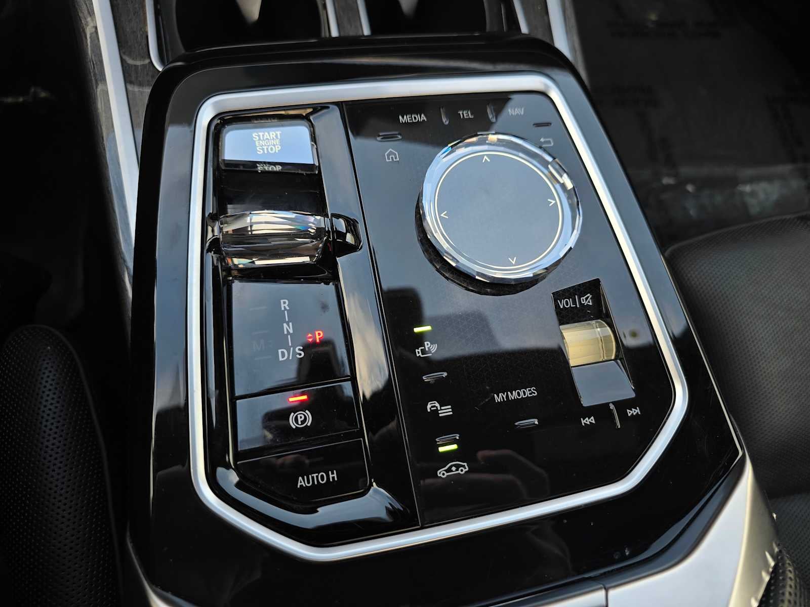 2024 BMW 740i 740i