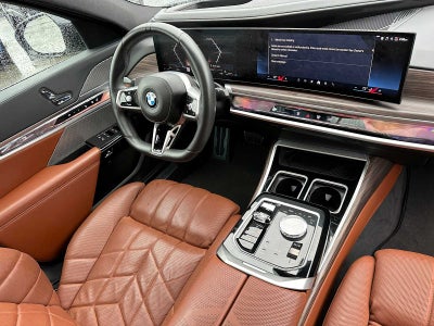 2023 BMW 7 Series 760i xDrive