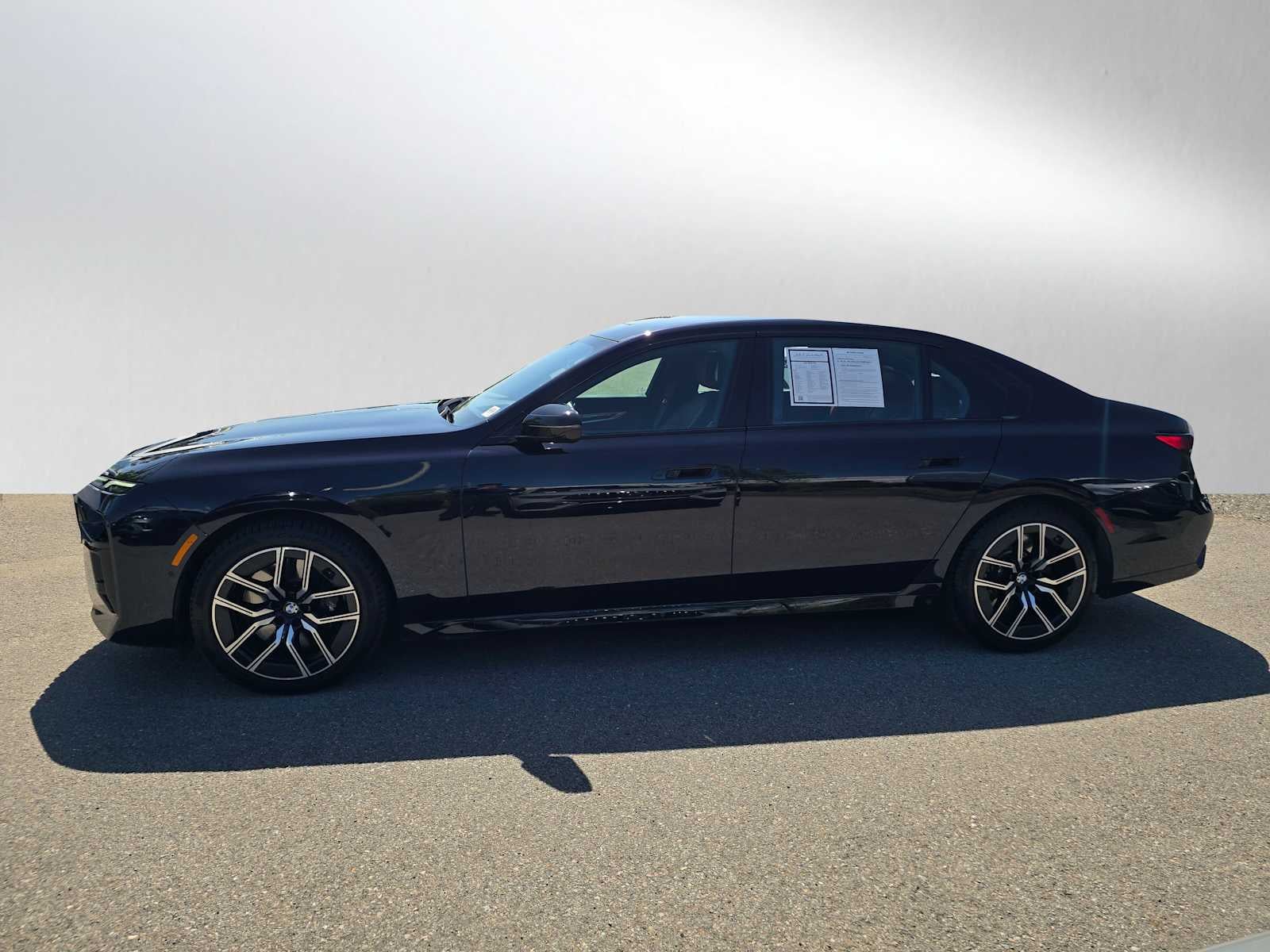2023 BMW 7 Series 760i xDrive