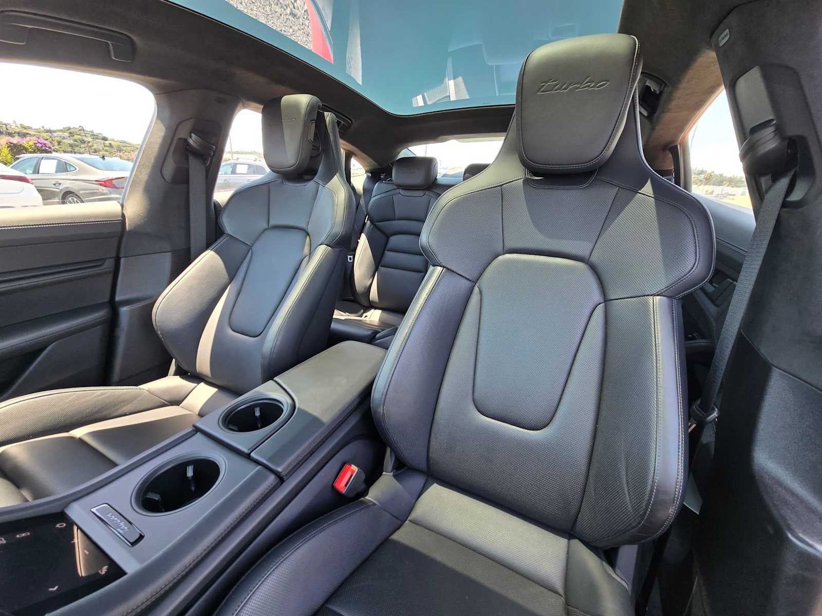 2024 Porsche Taycan Turbo