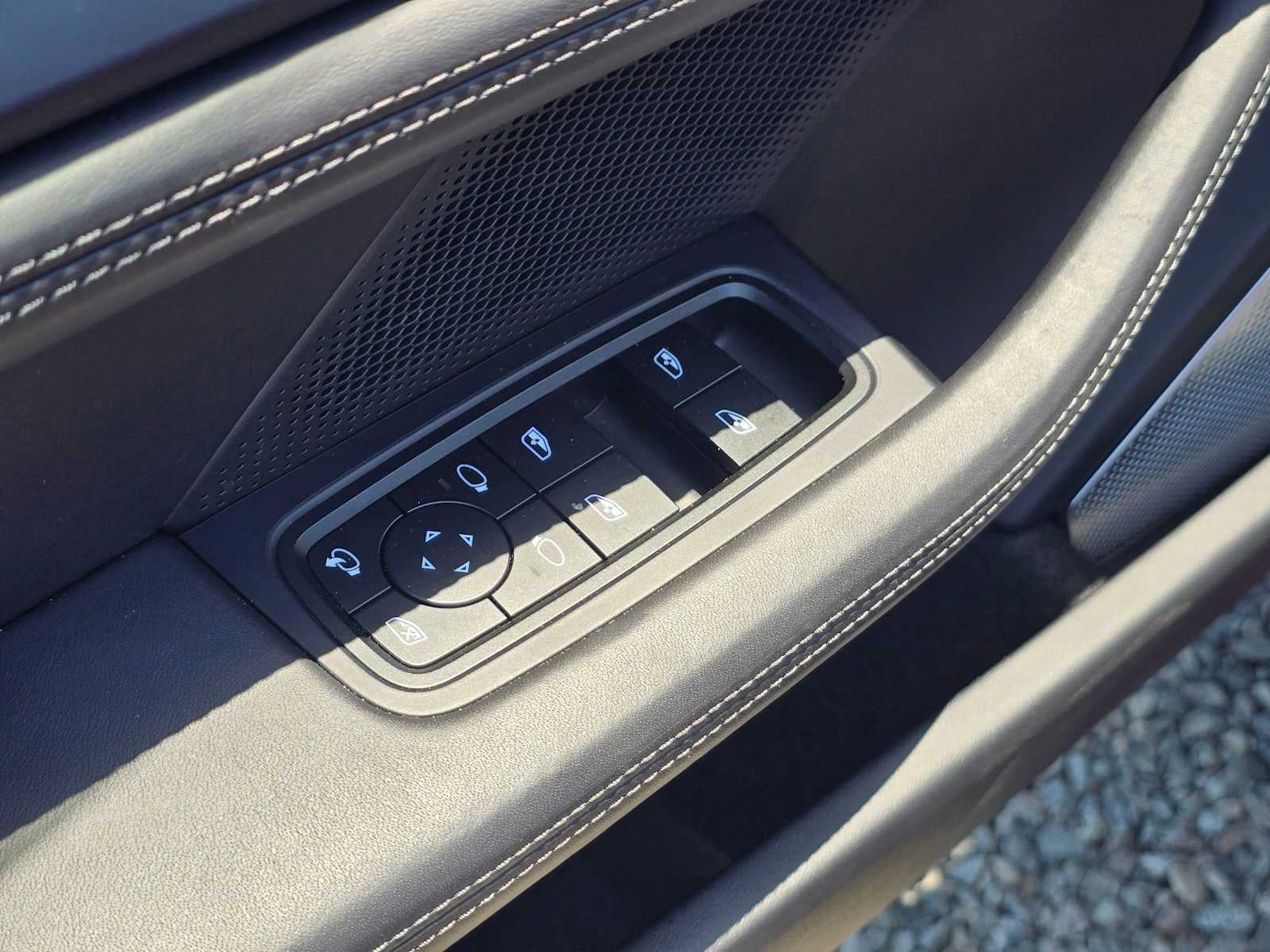 2024 Porsche Taycan Turbo