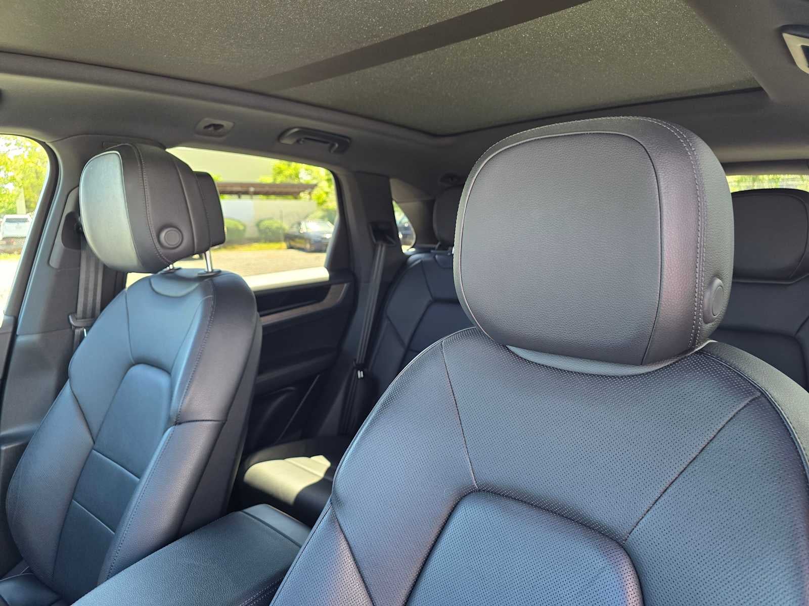 2024 Porsche Cayenne S