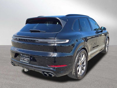 2024 Porsche Cayenne S