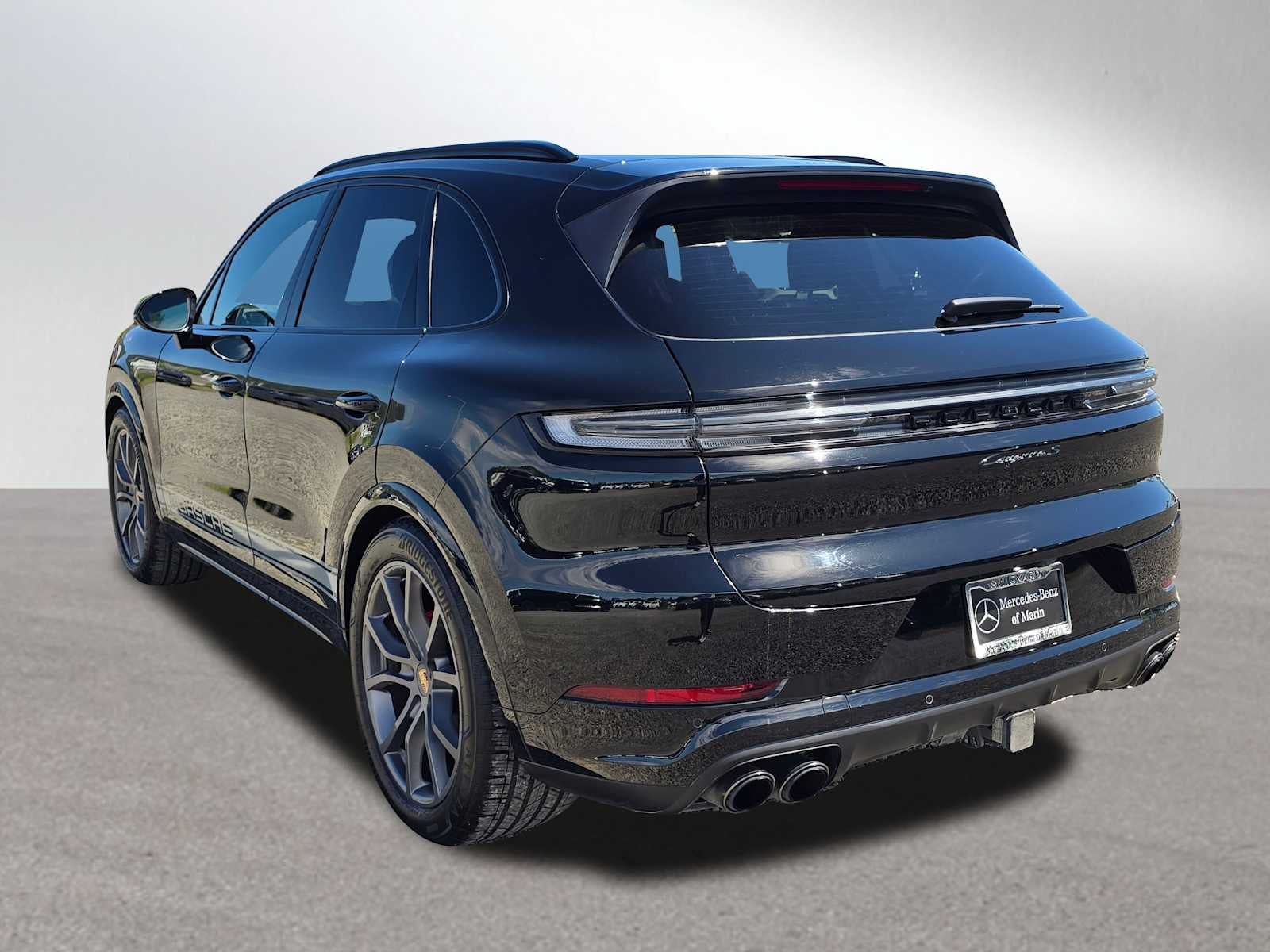 2024 Porsche Cayenne S