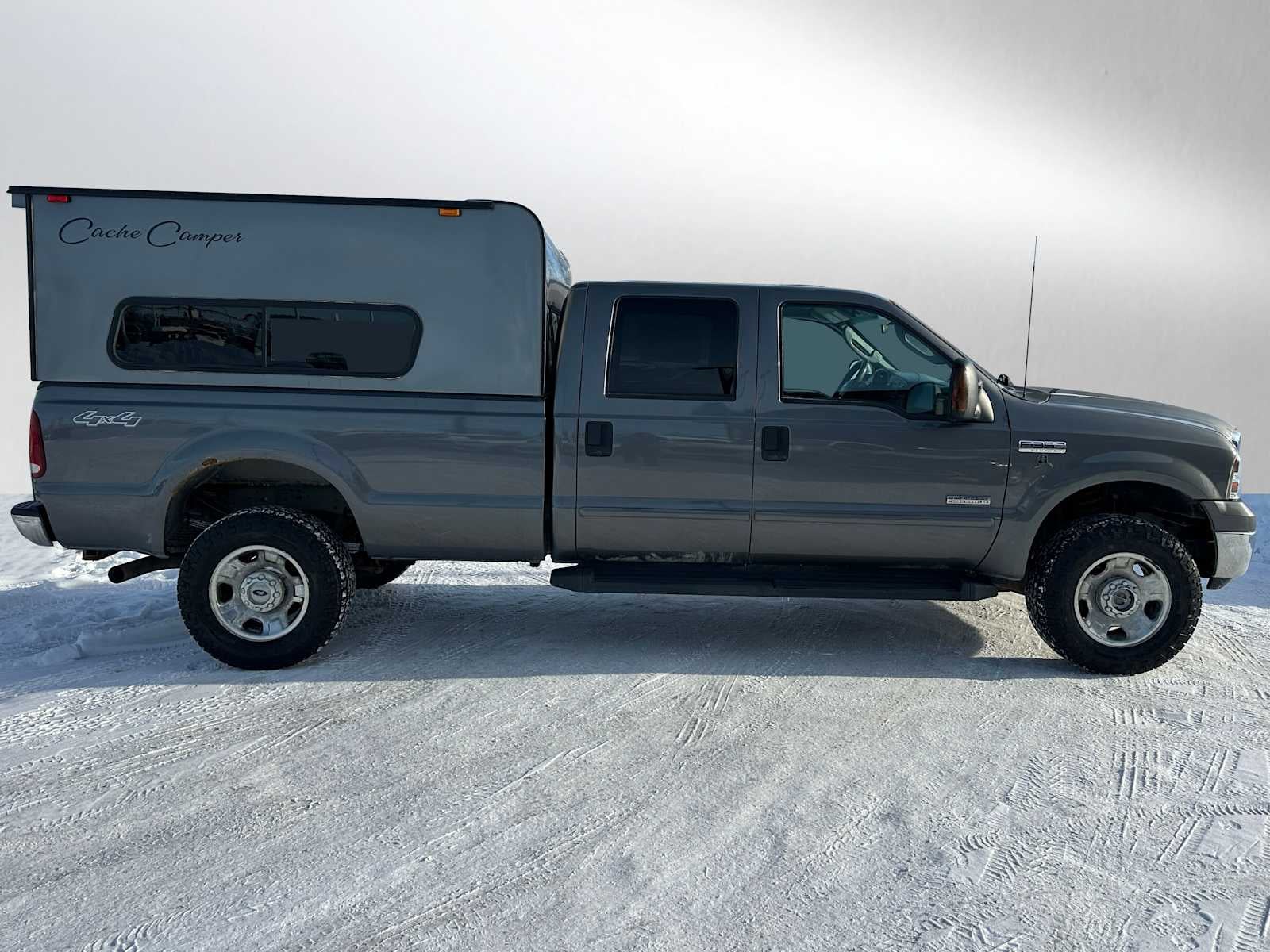 2006 Ford Super Duty F-350 SRW Lariat