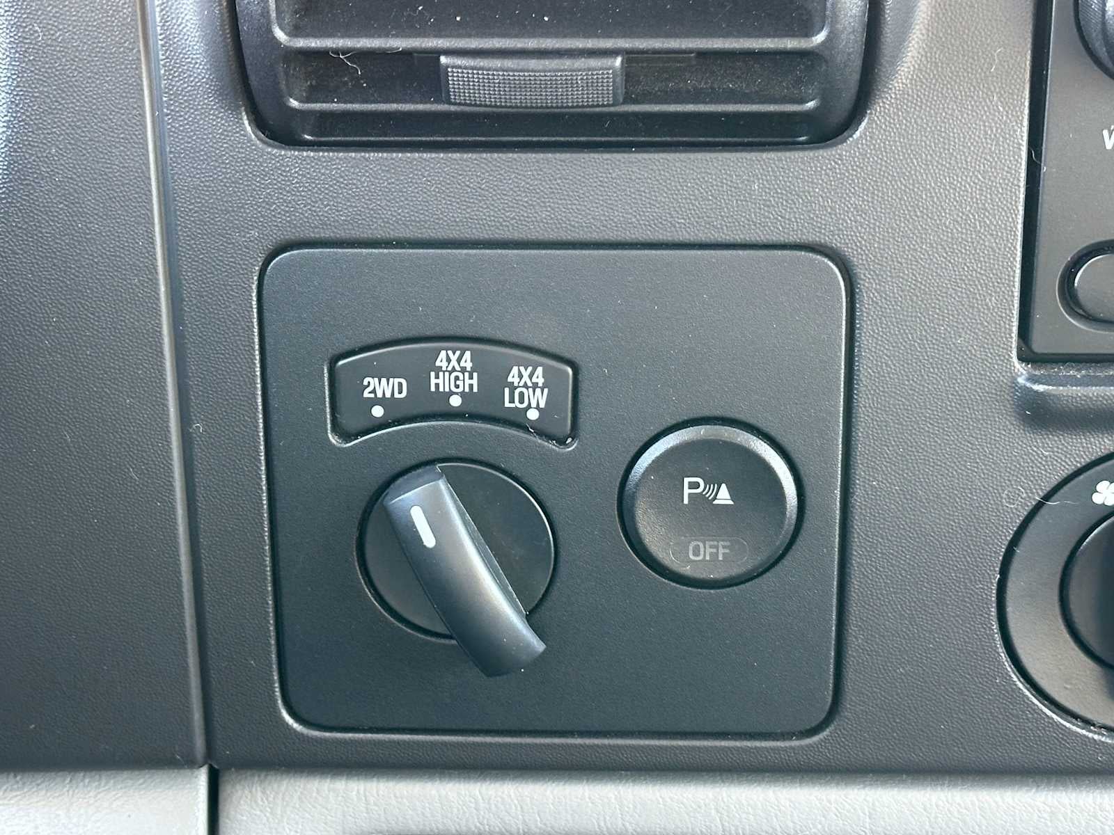 2006 Ford Super Duty F-350 SRW Lariat