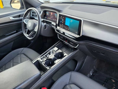 2024 Volkswagen Atlas Cross Sport 2.0T SE w/Technology