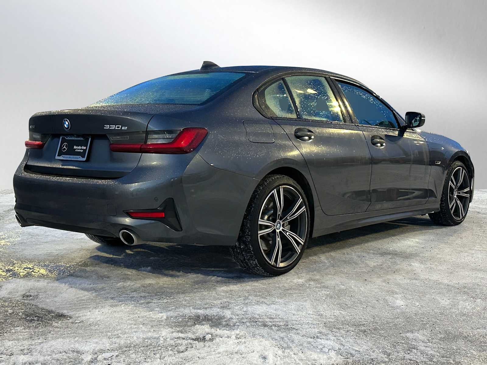 2022 BMW 3 Series 330e xDrive