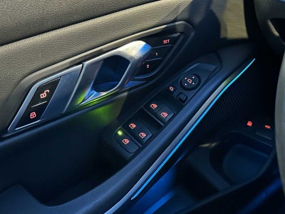 2022 BMW 3 Series 330e xDrive