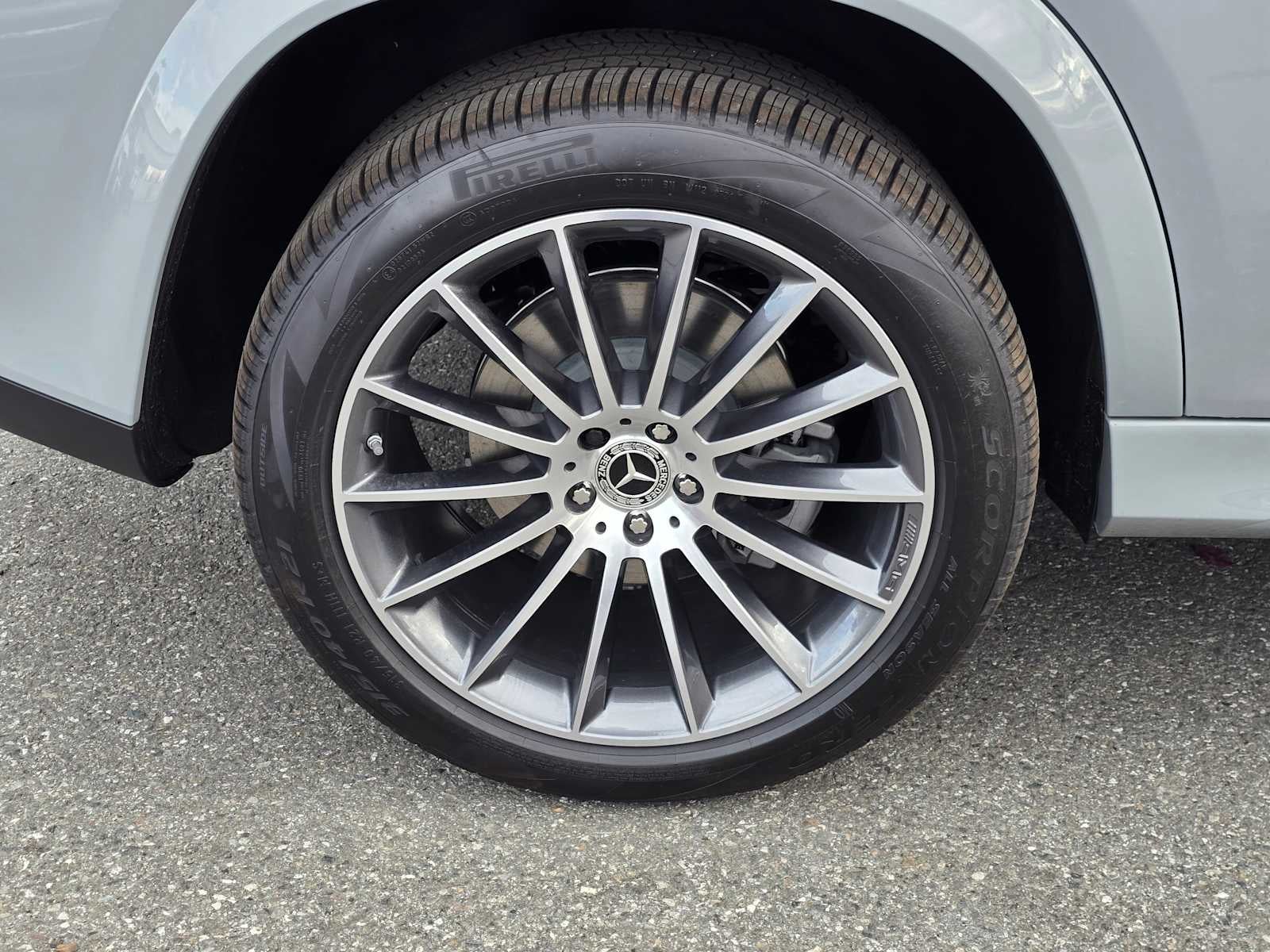 2025 Mercedes-Benz GLE 450e 4MATIC® SUV