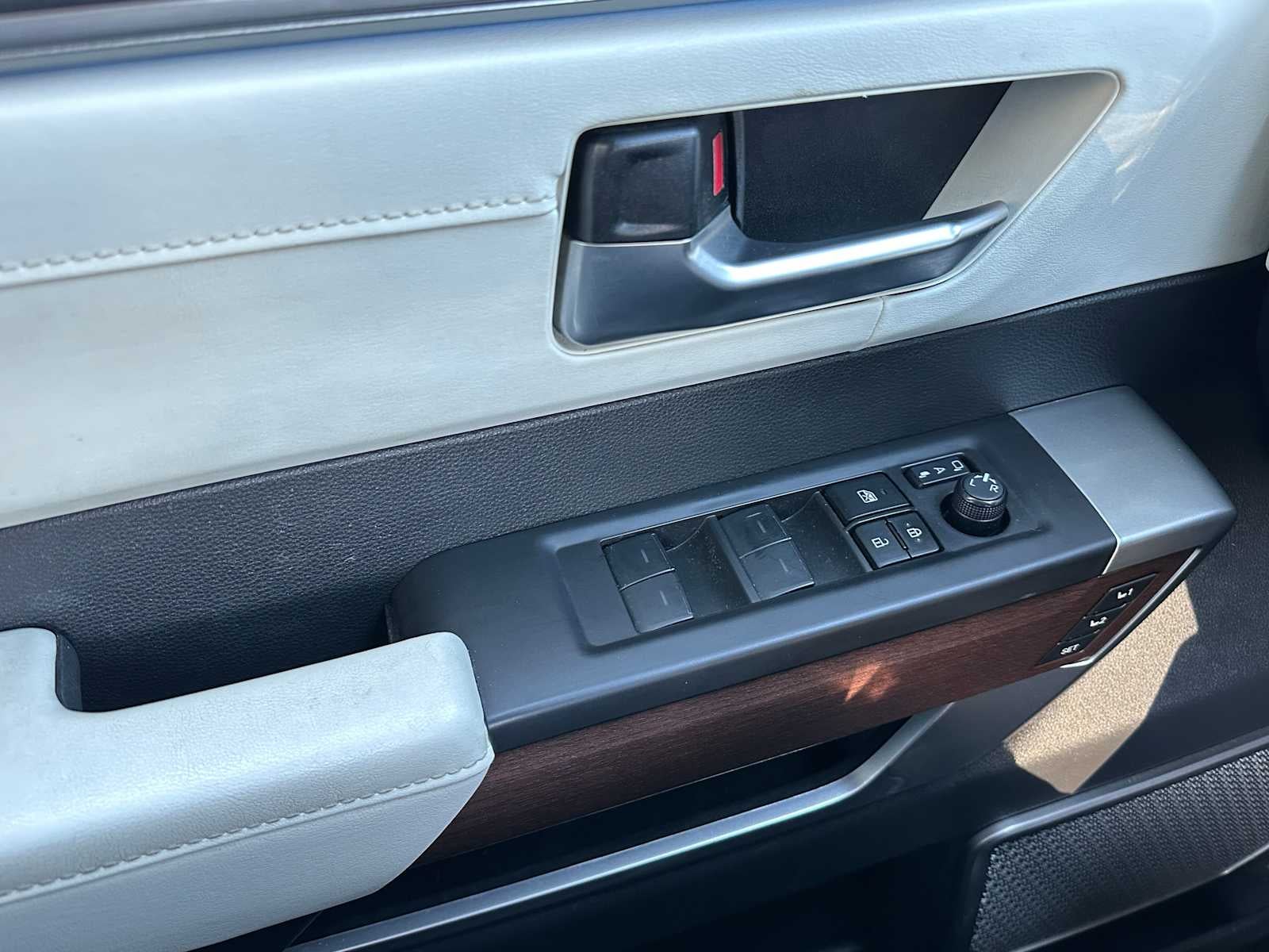 2024 Toyota Tundra Capstone Hybrid