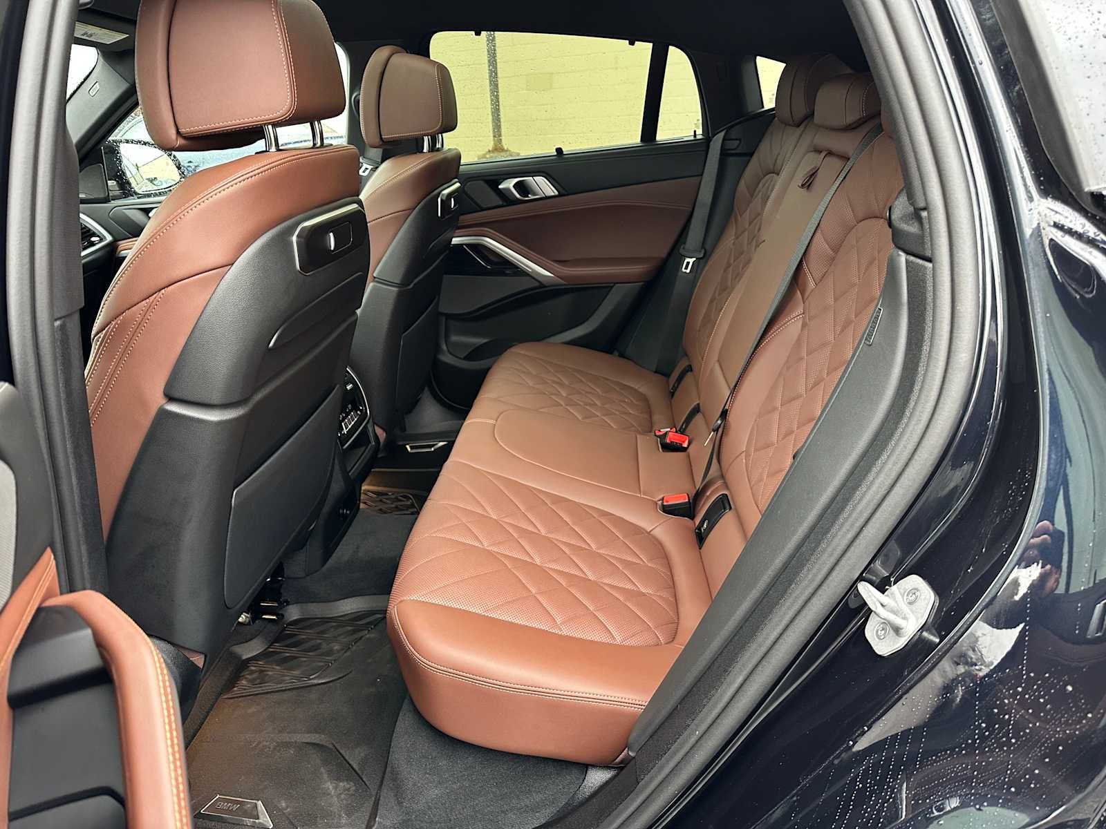 2025 BMW X6 M60i M60i