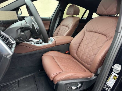 2025 BMW X6 M60i M60i