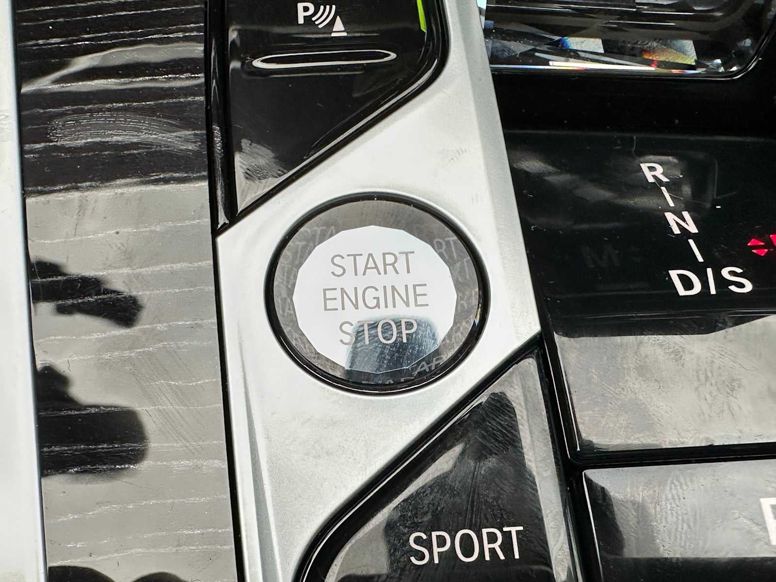 2025 BMW X6 M60i M60i