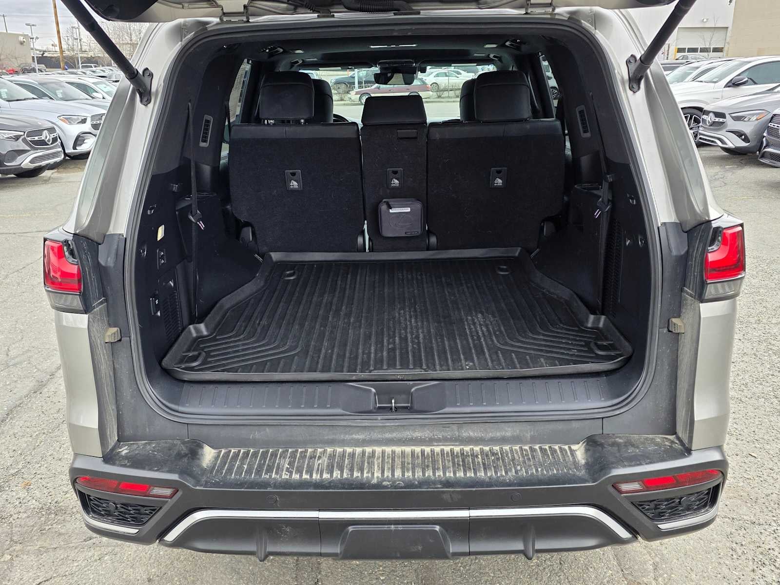 2022 Lexus LX 600 F SPORT