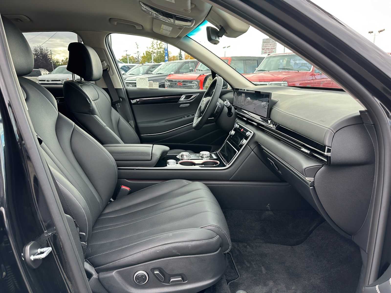 2025 Genesis GV80 2.5T Standard