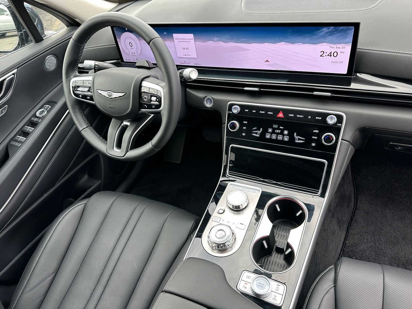 2025 Genesis GV80 2.5T Standard