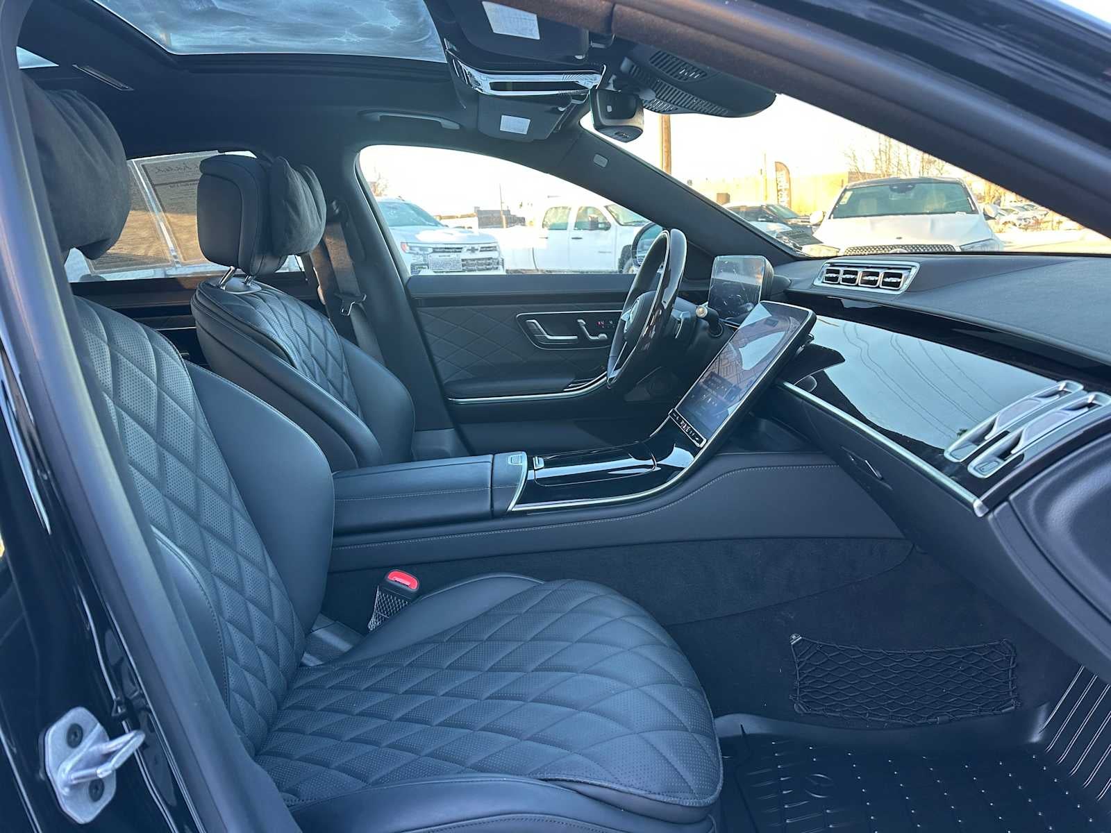 2025 Mercedes-Benz S-Class S 500