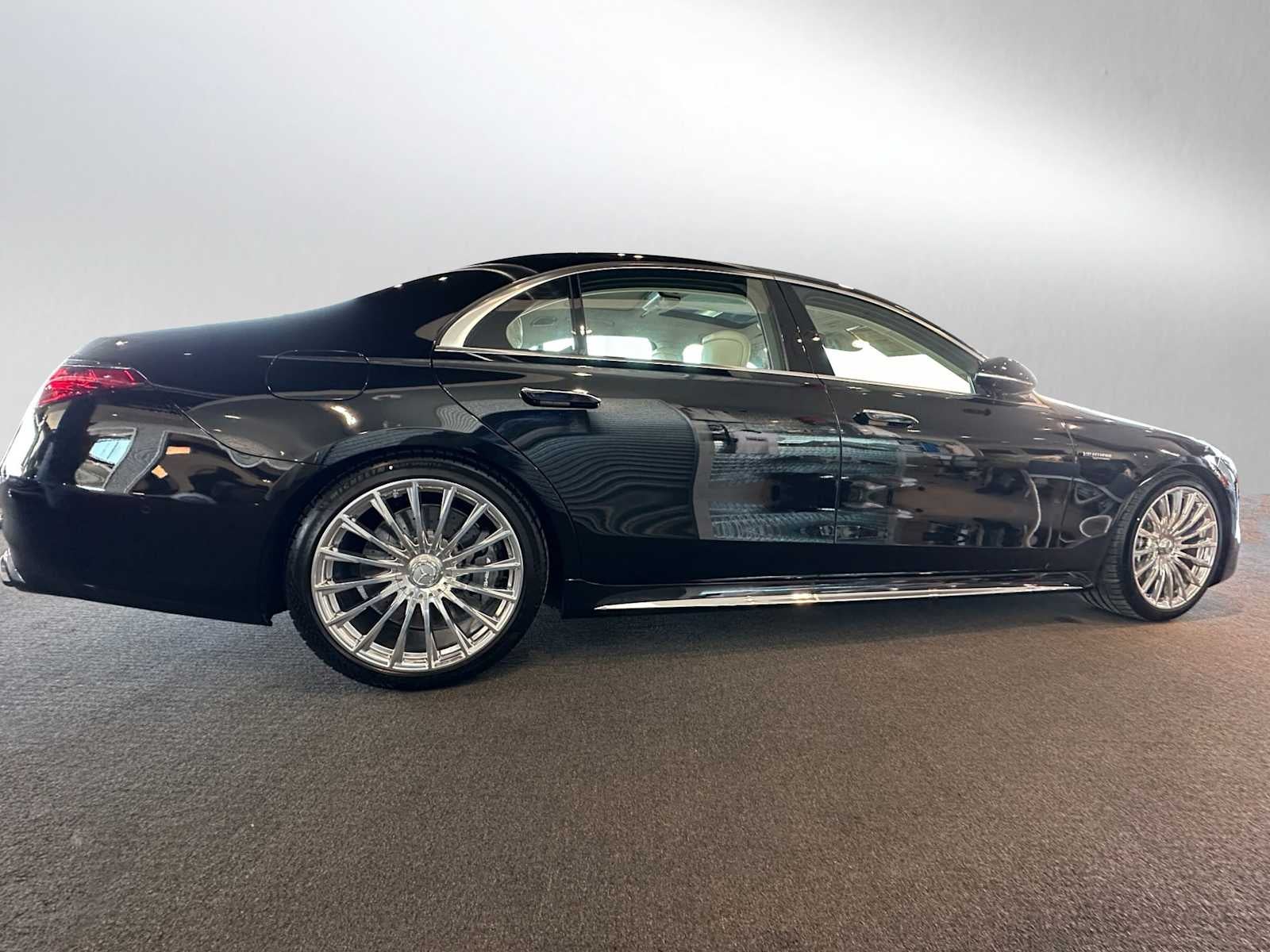 2026 Mercedes-Benz AMG® S 63 E 4MATIC® Sedan