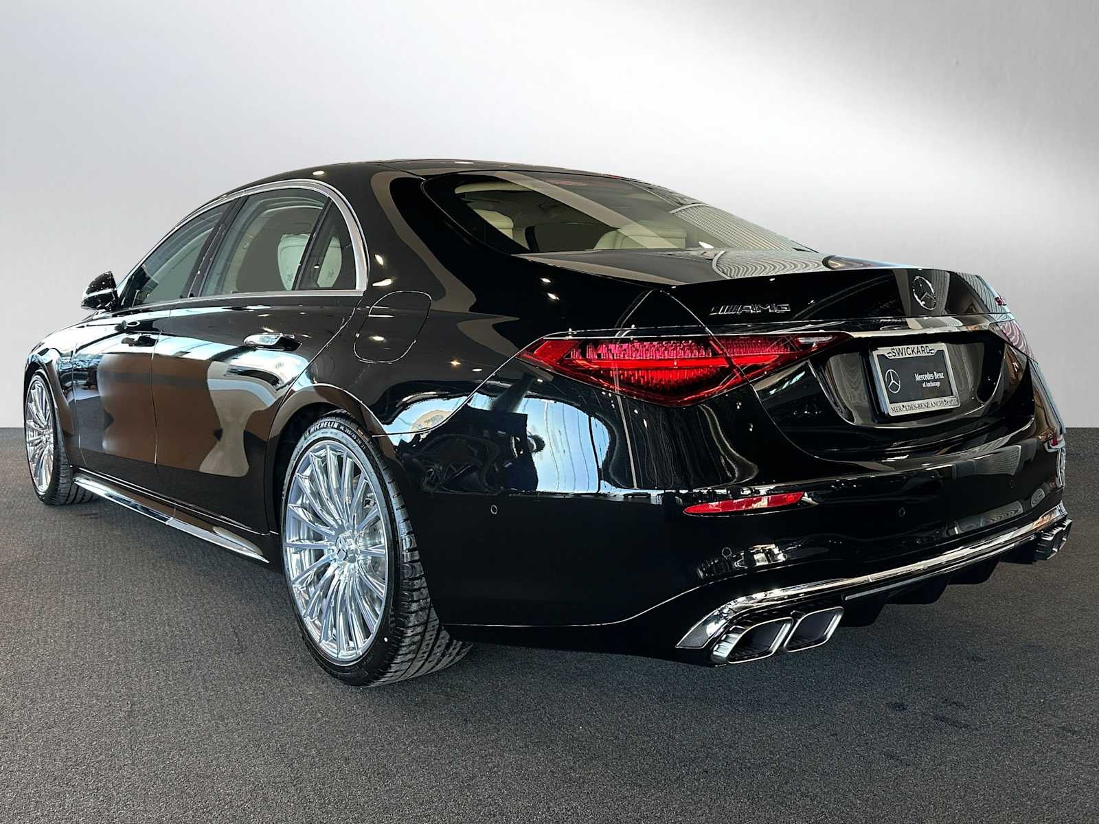 2026 Mercedes-Benz AMG® S 63 E 4MATIC® Sedan