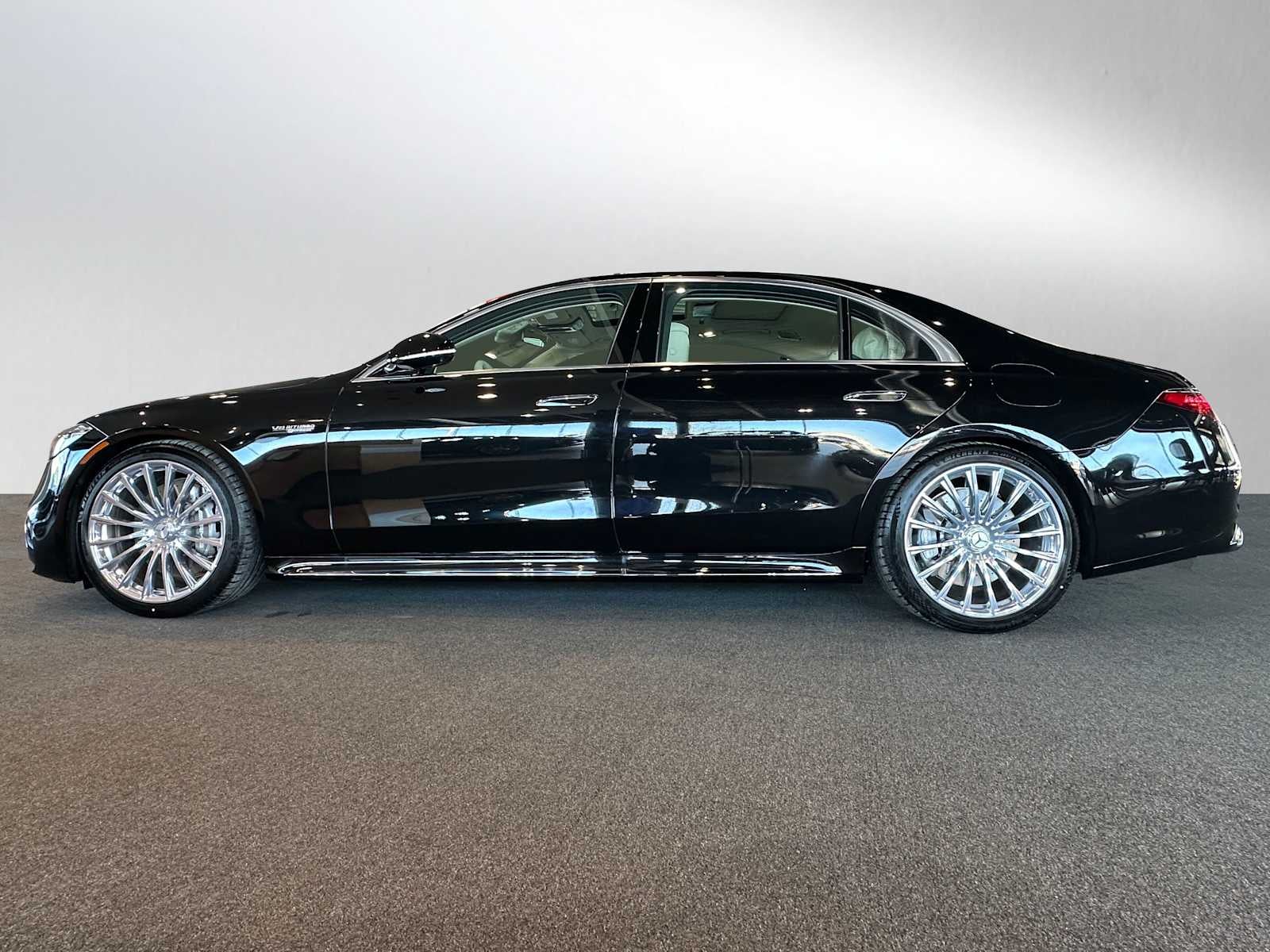 2026 Mercedes-Benz AMG® S 63 E 4MATIC® Sedan