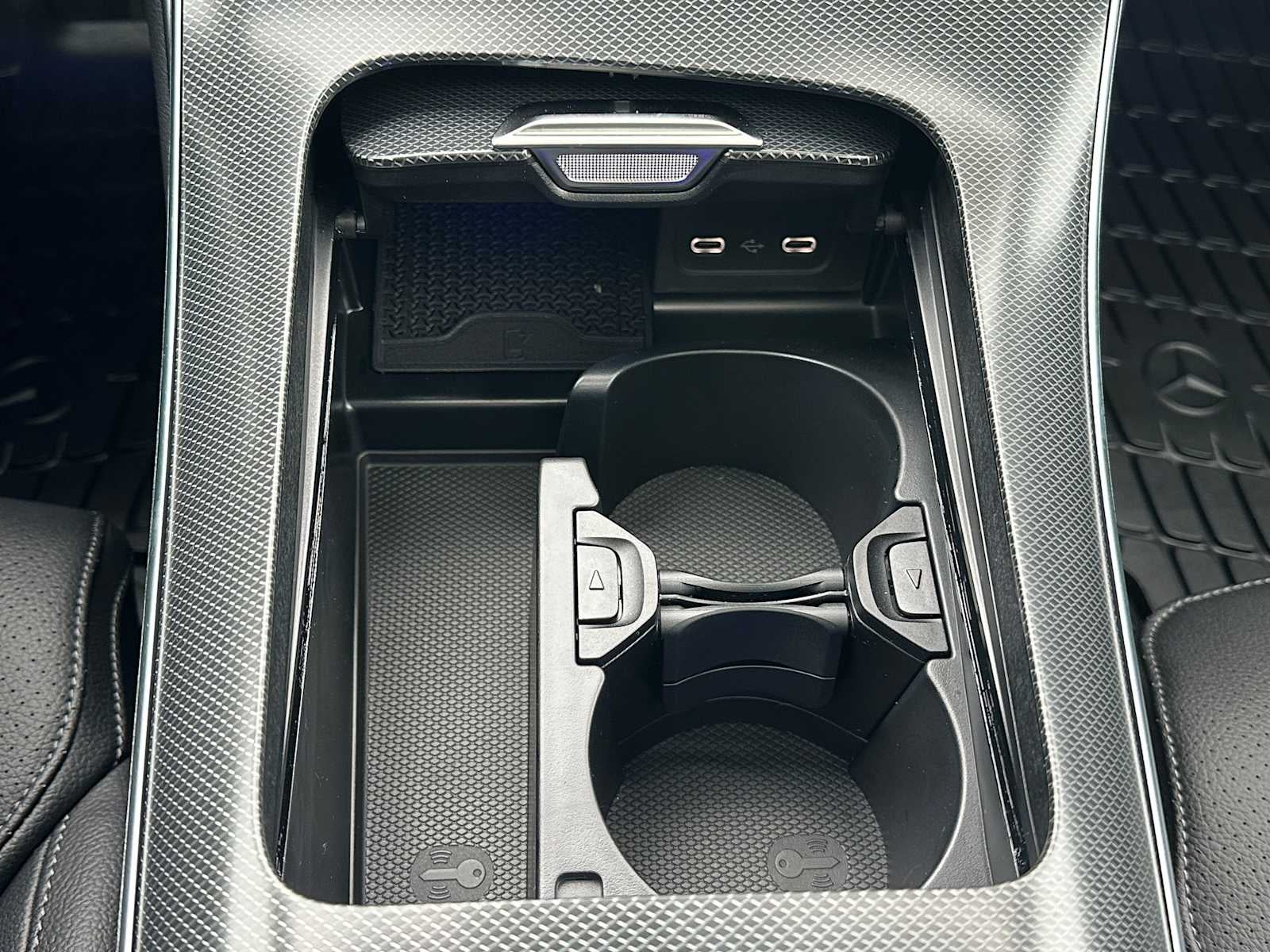 2026 Mercedes-Benz C 300 4MATIC® Sedan