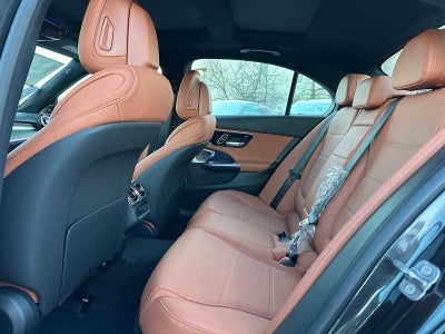 2026 Mercedes-Benz C 300 4MATIC® Sedan