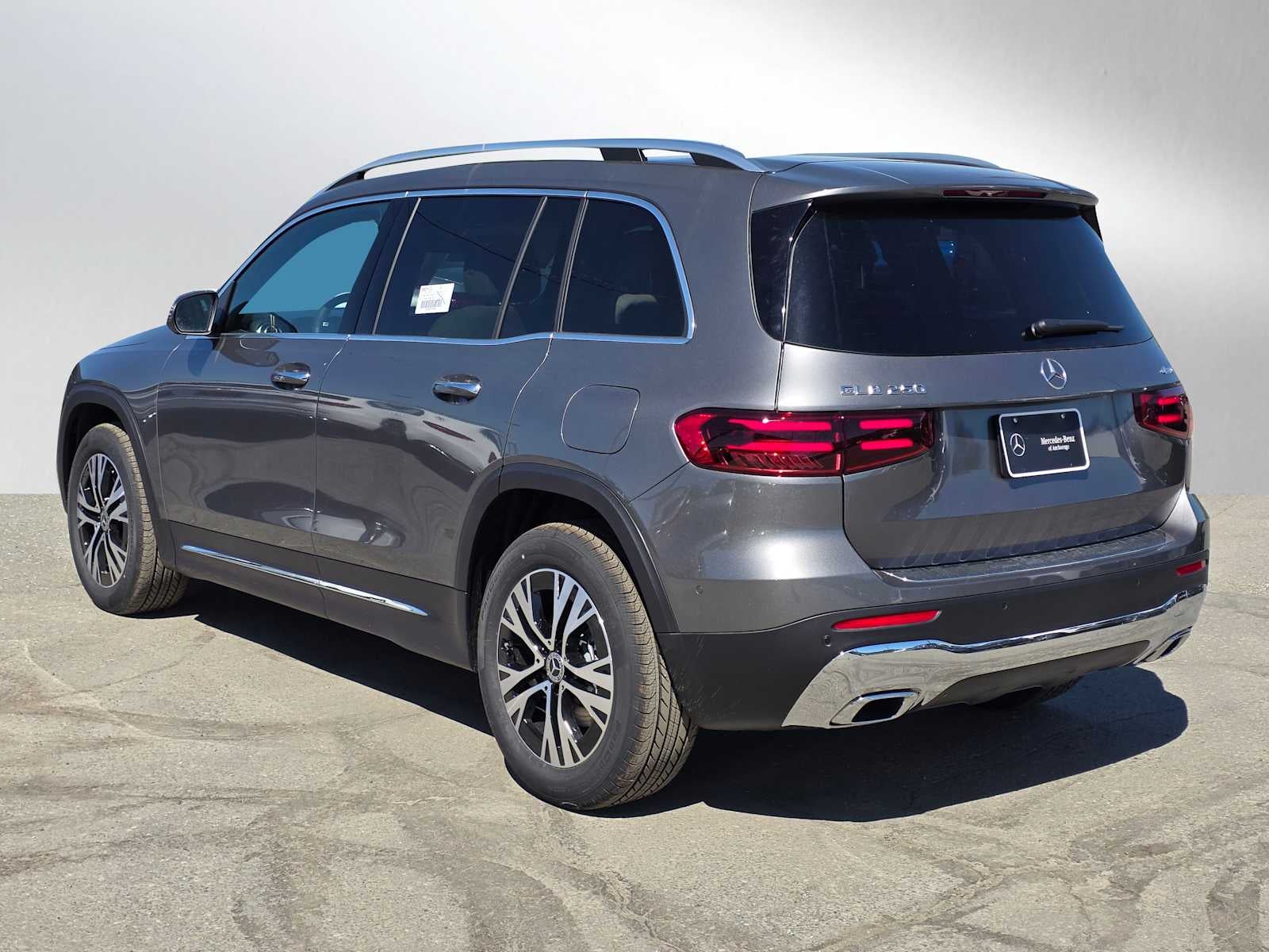 2026 Mercedes-Benz GLB 250 4MATIC® SUV