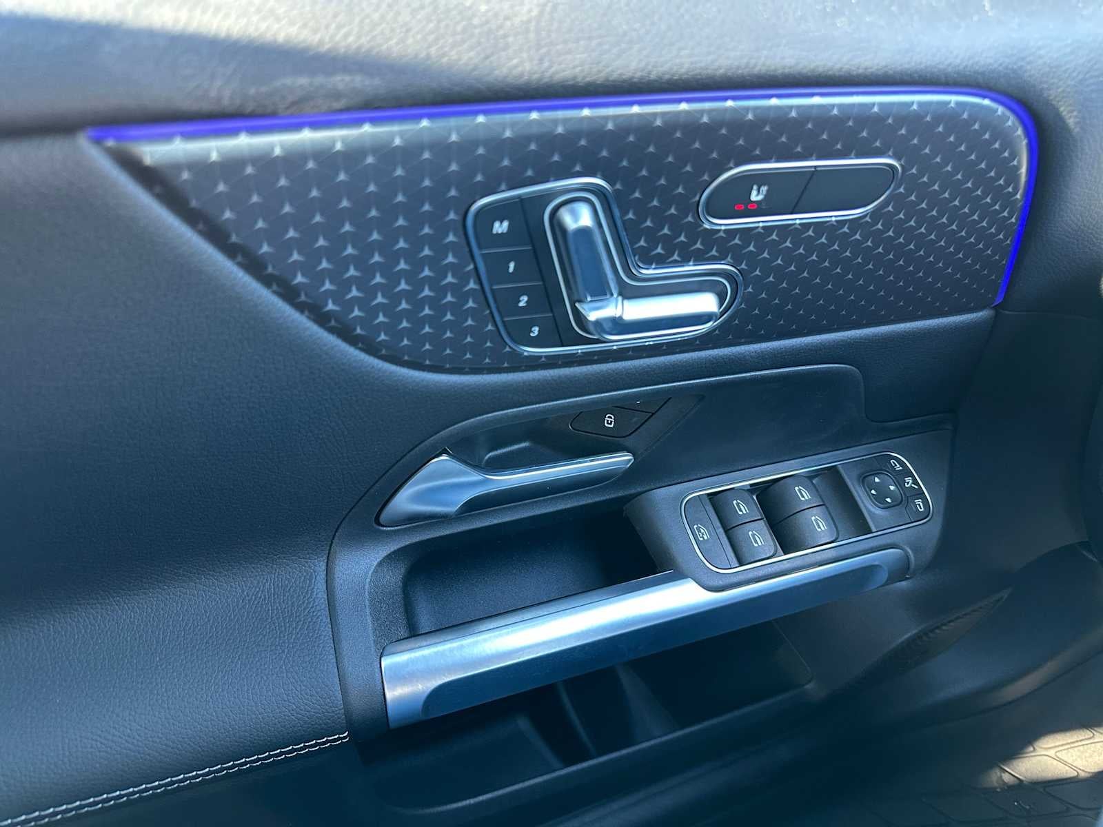 2026 Mercedes-Benz GLB 250 4MATIC® SUV