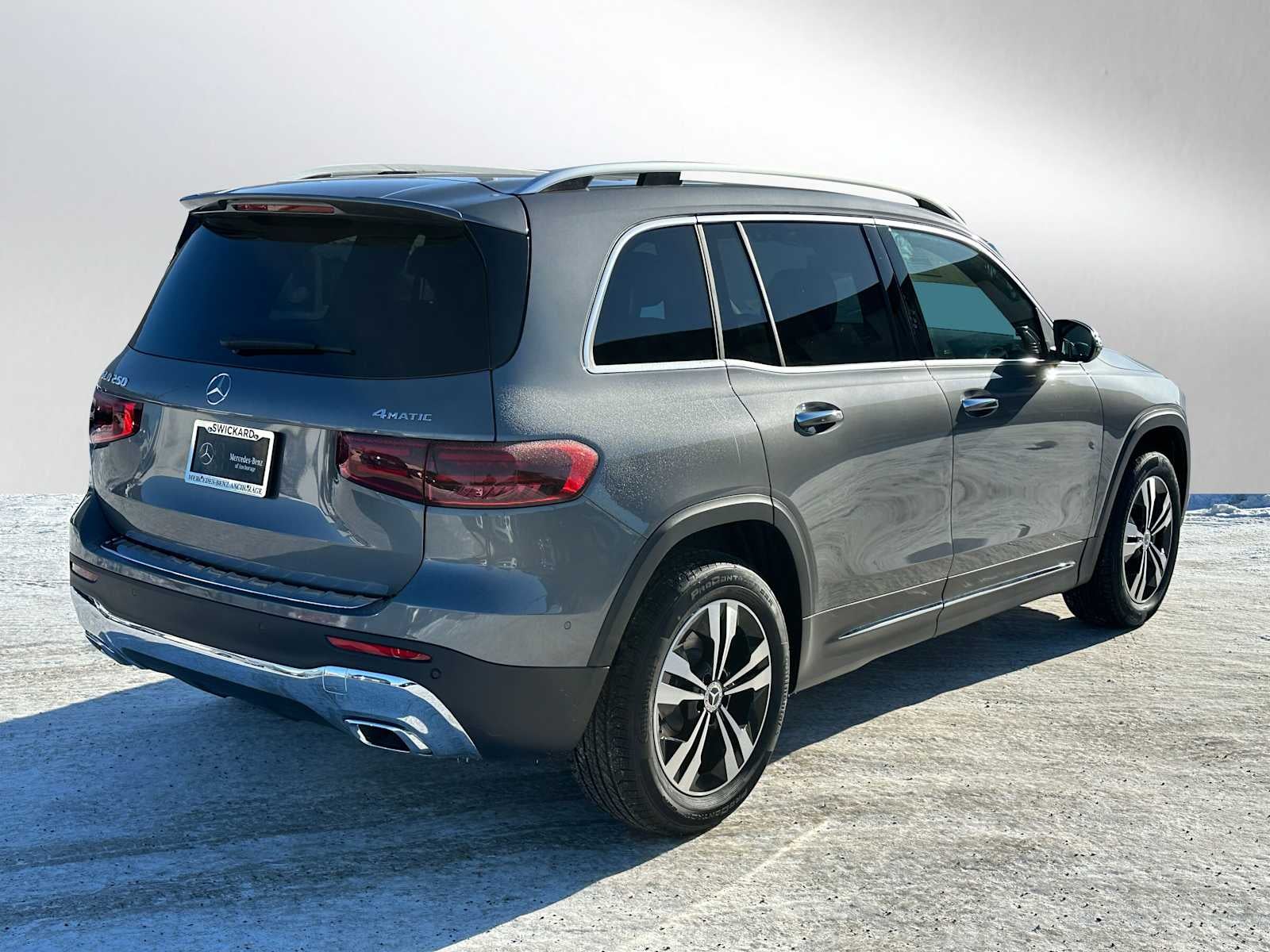 2026 Mercedes-Benz GLB 250 4MATIC® SUV