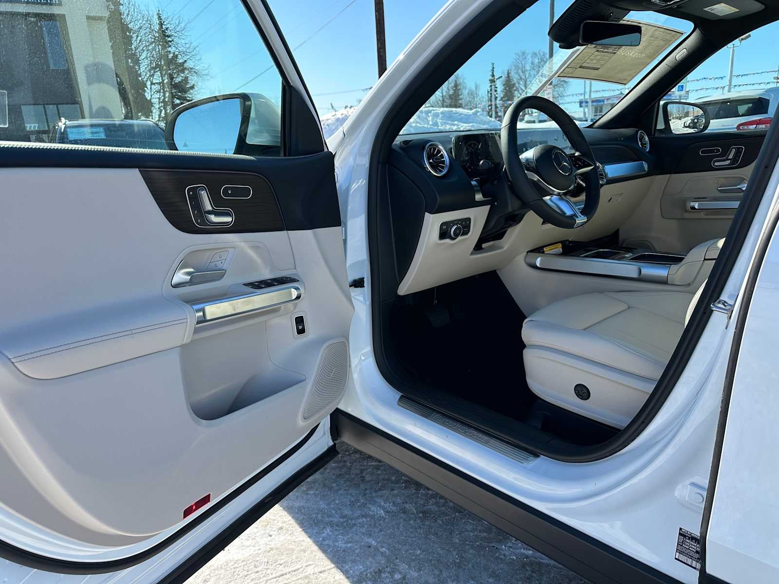 2026 Mercedes-Benz GLB 250 4MATIC® SUV