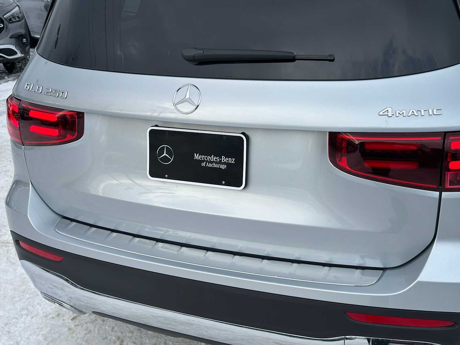 2026 Mercedes-Benz GLB 250 4MATIC® SUV