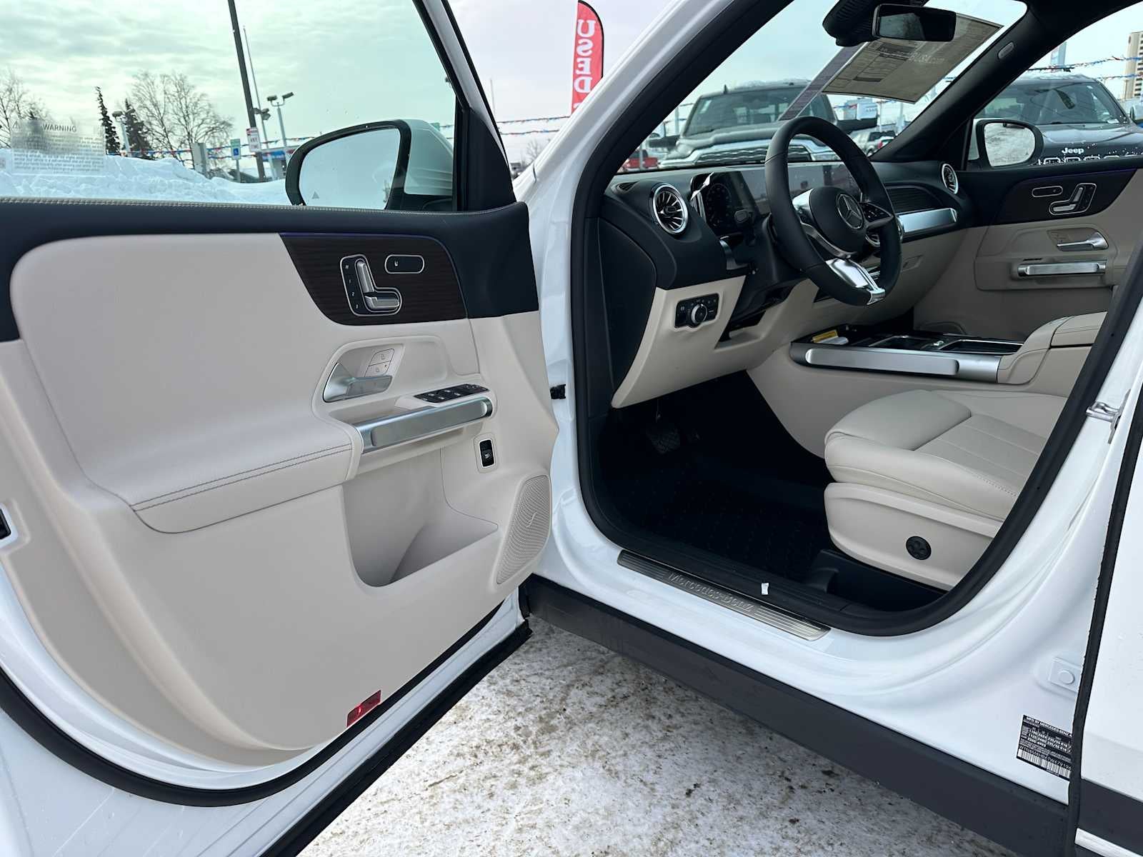 2026 Mercedes-Benz GLB 250 4MATIC® SUV