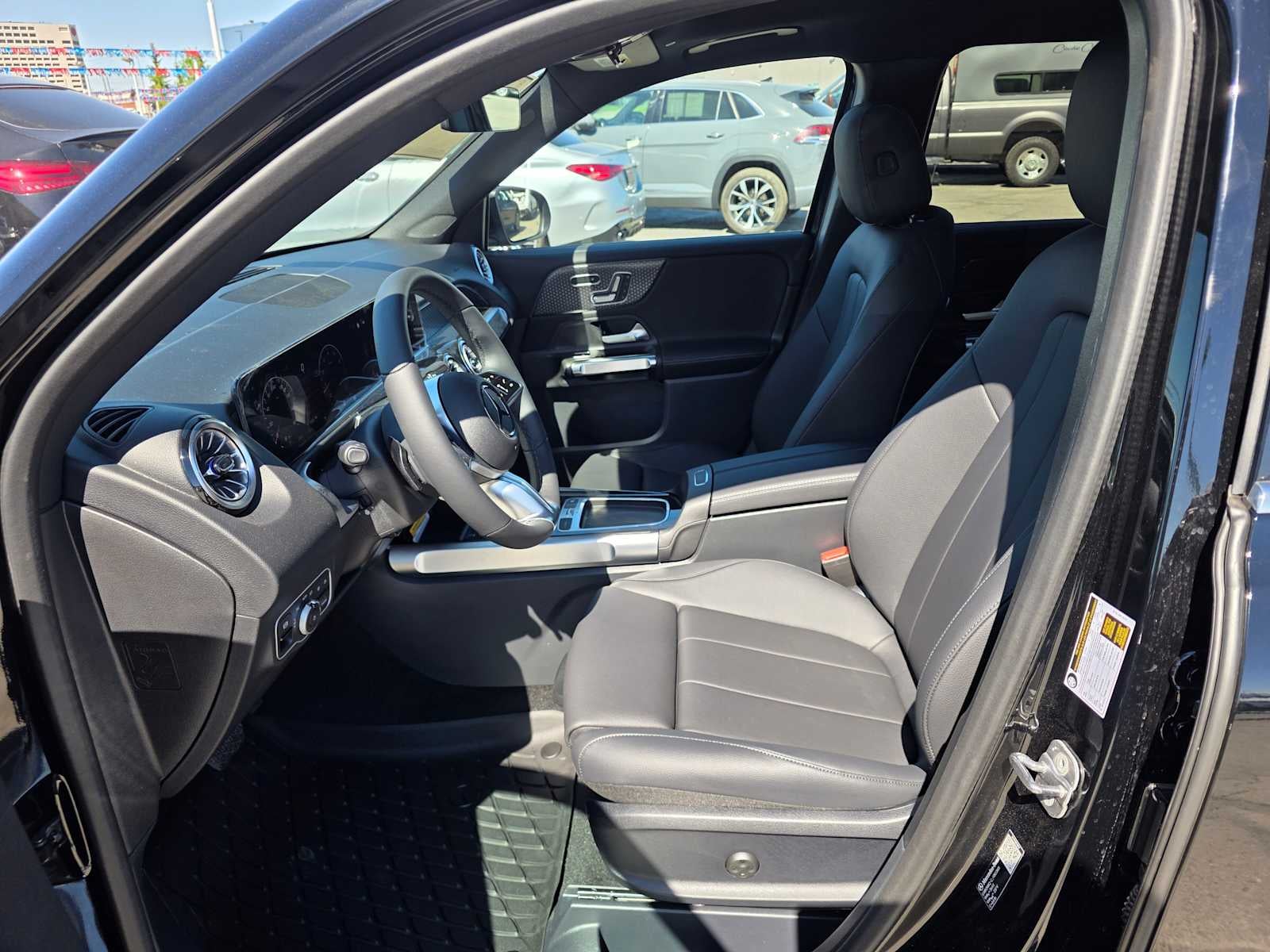 2026 Mercedes-Benz GLB 250 4MATIC® SUV