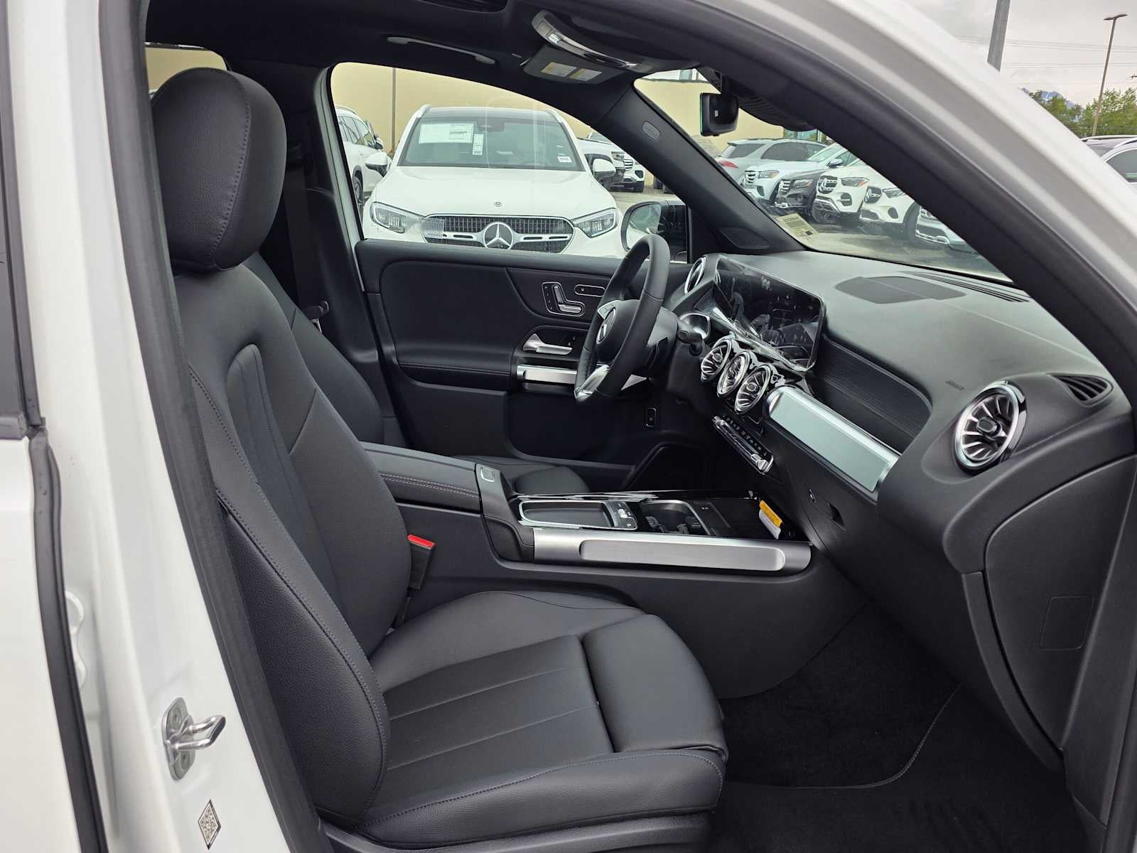 2026 Mercedes-Benz GLB 250 4MATIC® SUV