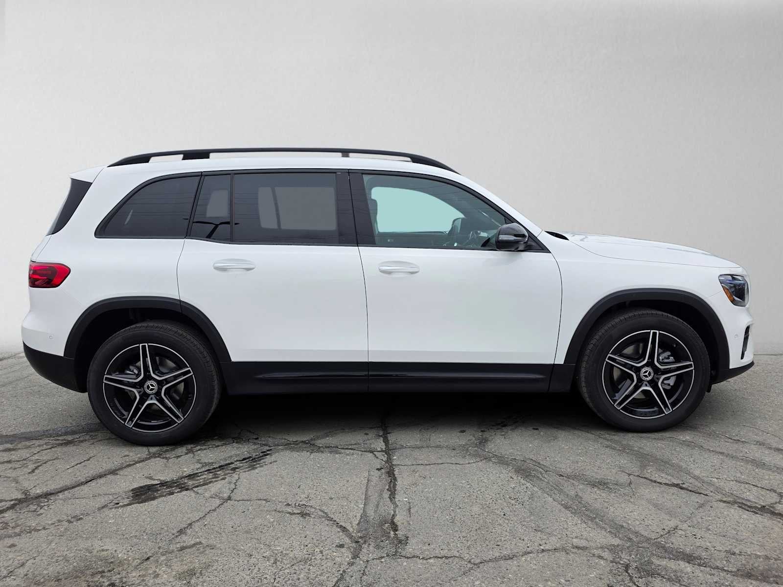 2026 Mercedes-Benz GLB 250 4MATIC® SUV