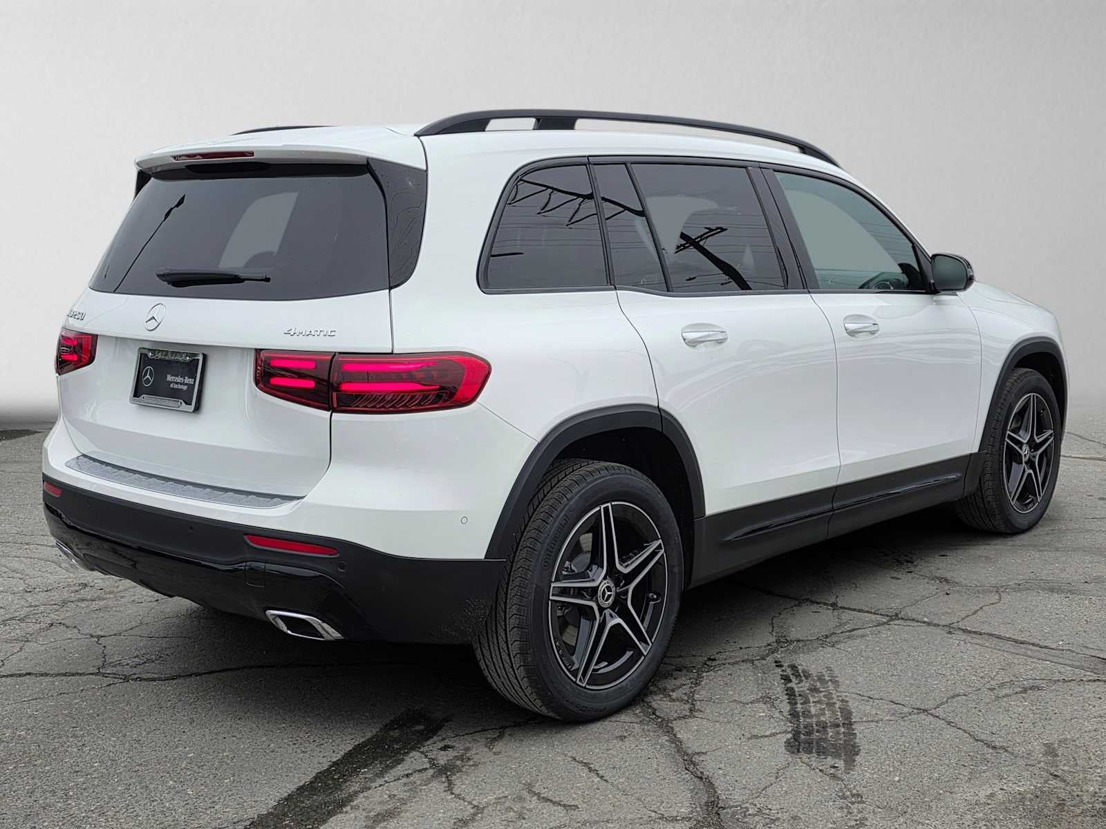 2026 Mercedes-Benz GLB 250 4MATIC® SUV