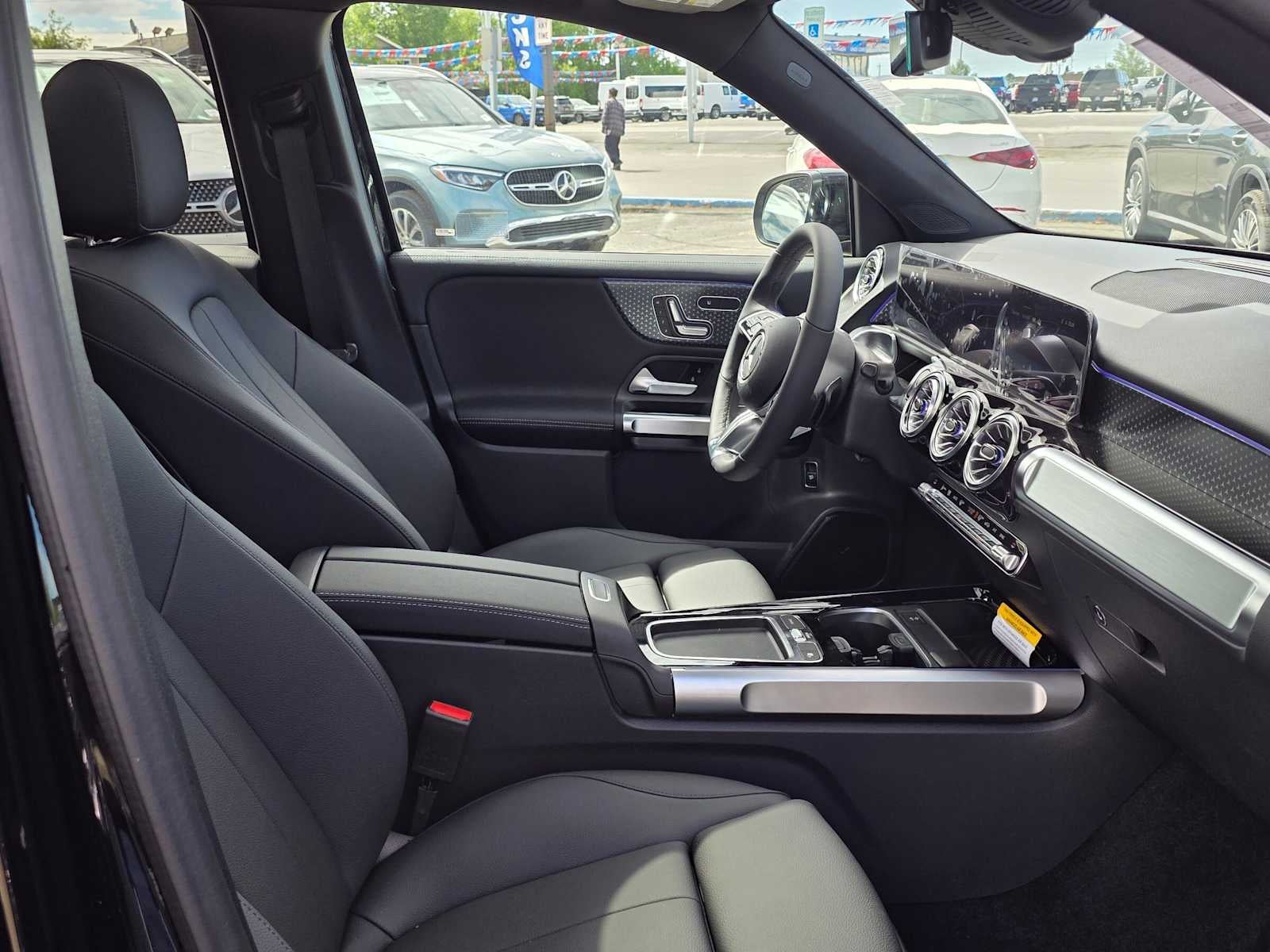 2026 Mercedes-Benz GLB 250 4MATIC® SUV