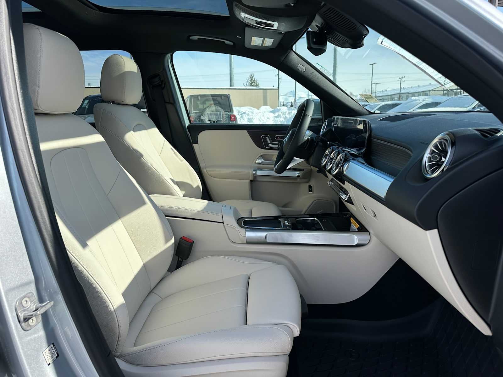 2026 Mercedes-Benz GLB 250 4MATIC® SUV