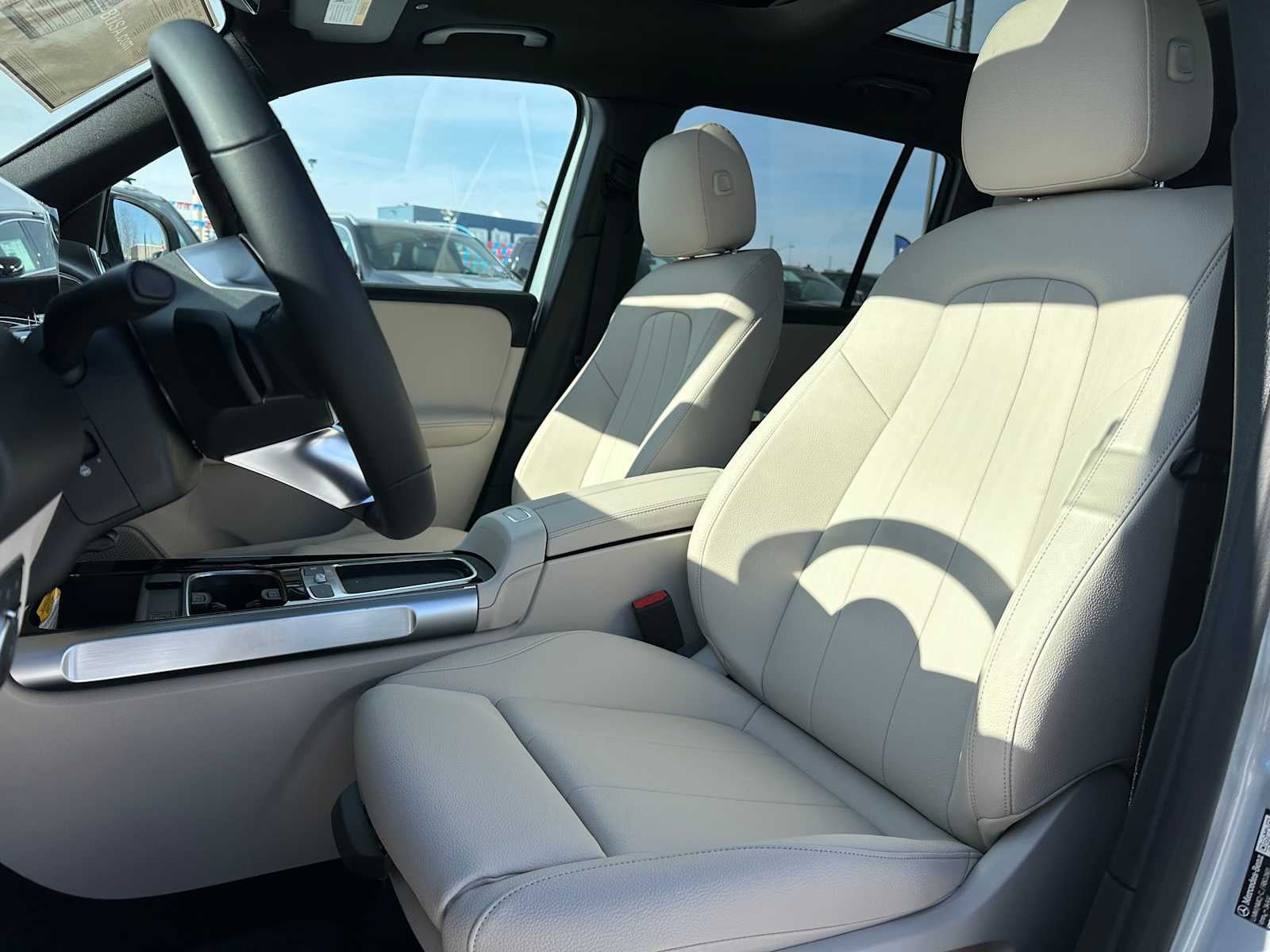 2026 Mercedes-Benz GLB 250 4MATIC® SUV