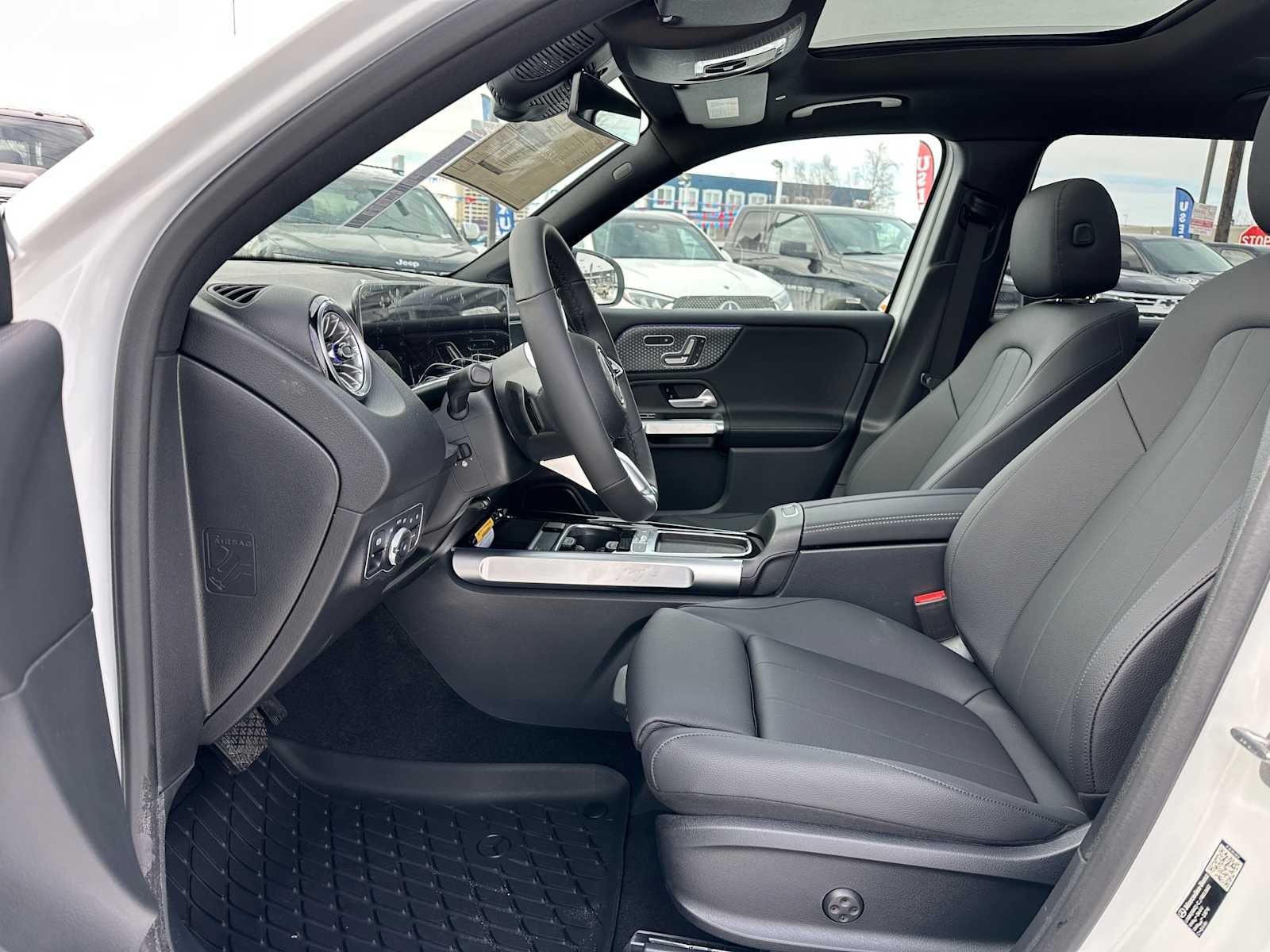 2026 Mercedes-Benz GLB 250 4MATIC® SUV