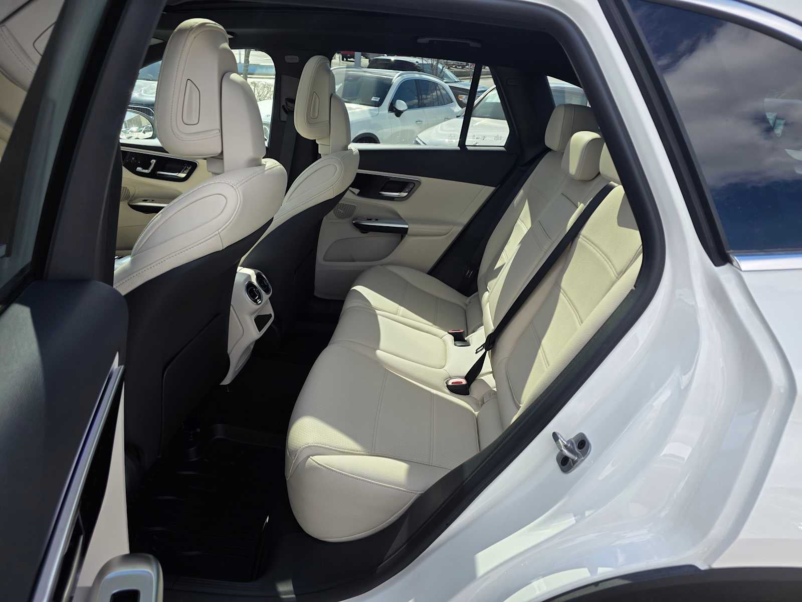 2026 Mercedes-Benz GLC 300 4MATIC® SUV