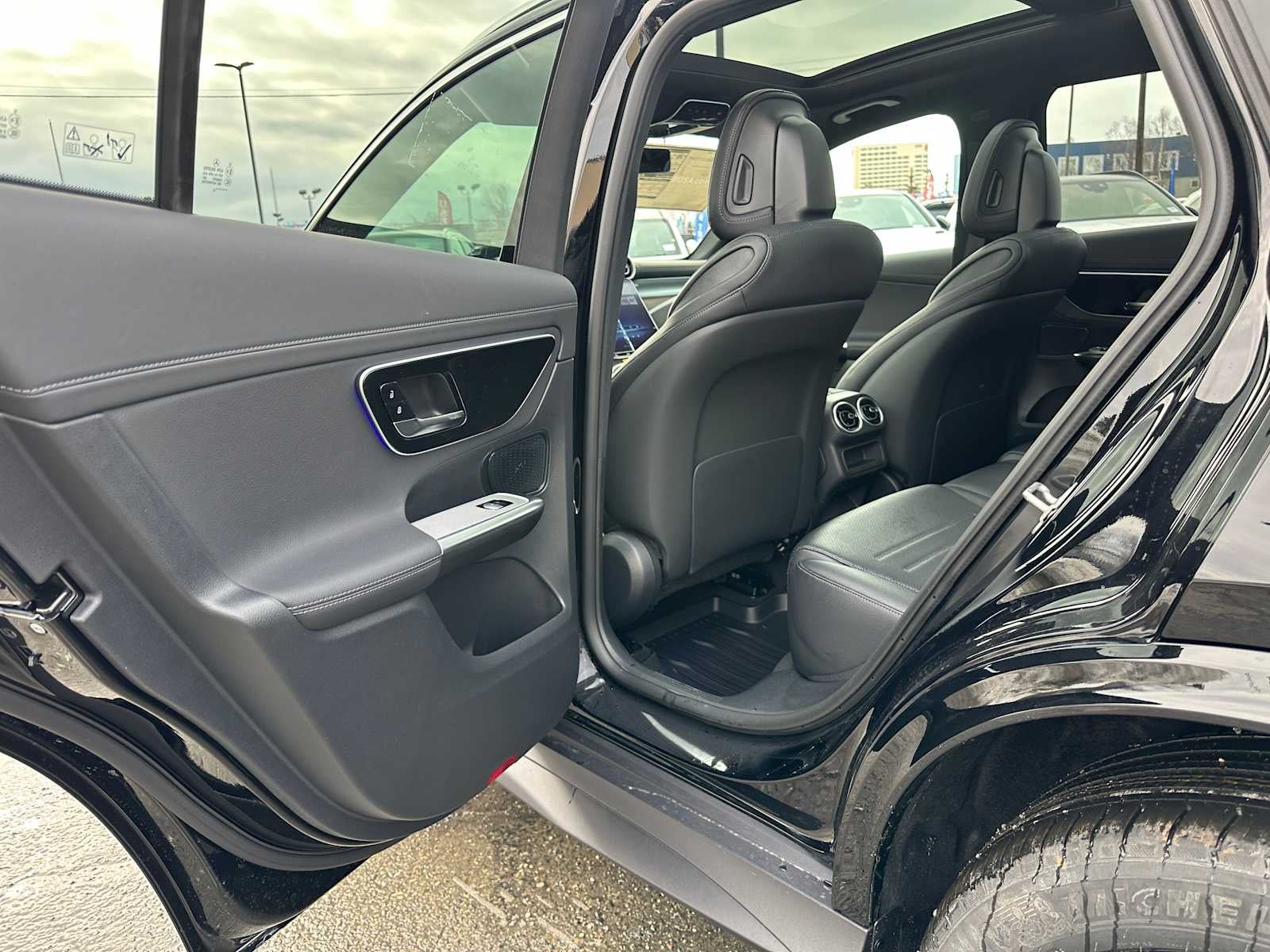 2026 Mercedes-Benz GLC 300 4MATIC® SUV