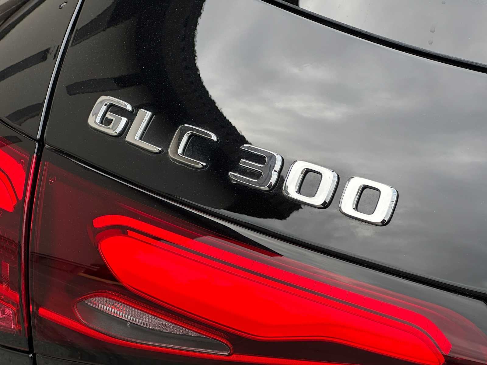 2025 Mercedes-Benz GLC GLC 300
