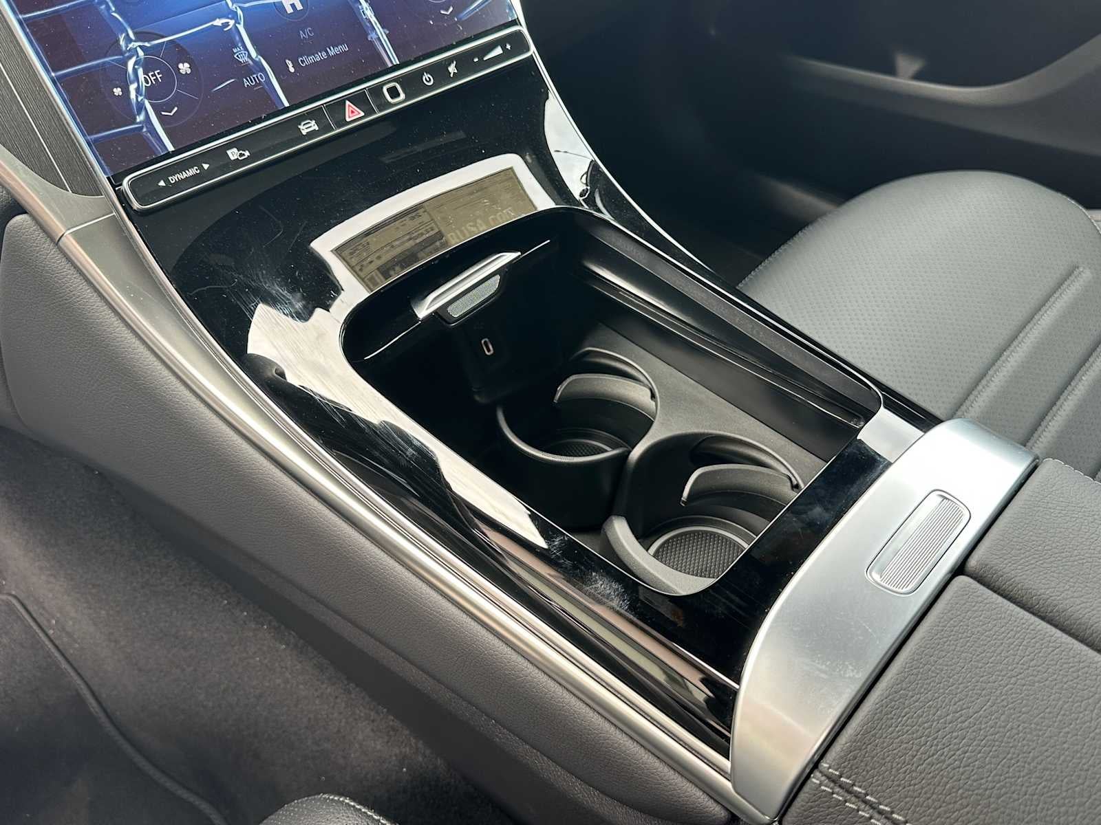 2025 Mercedes-Benz GLC GLC 300