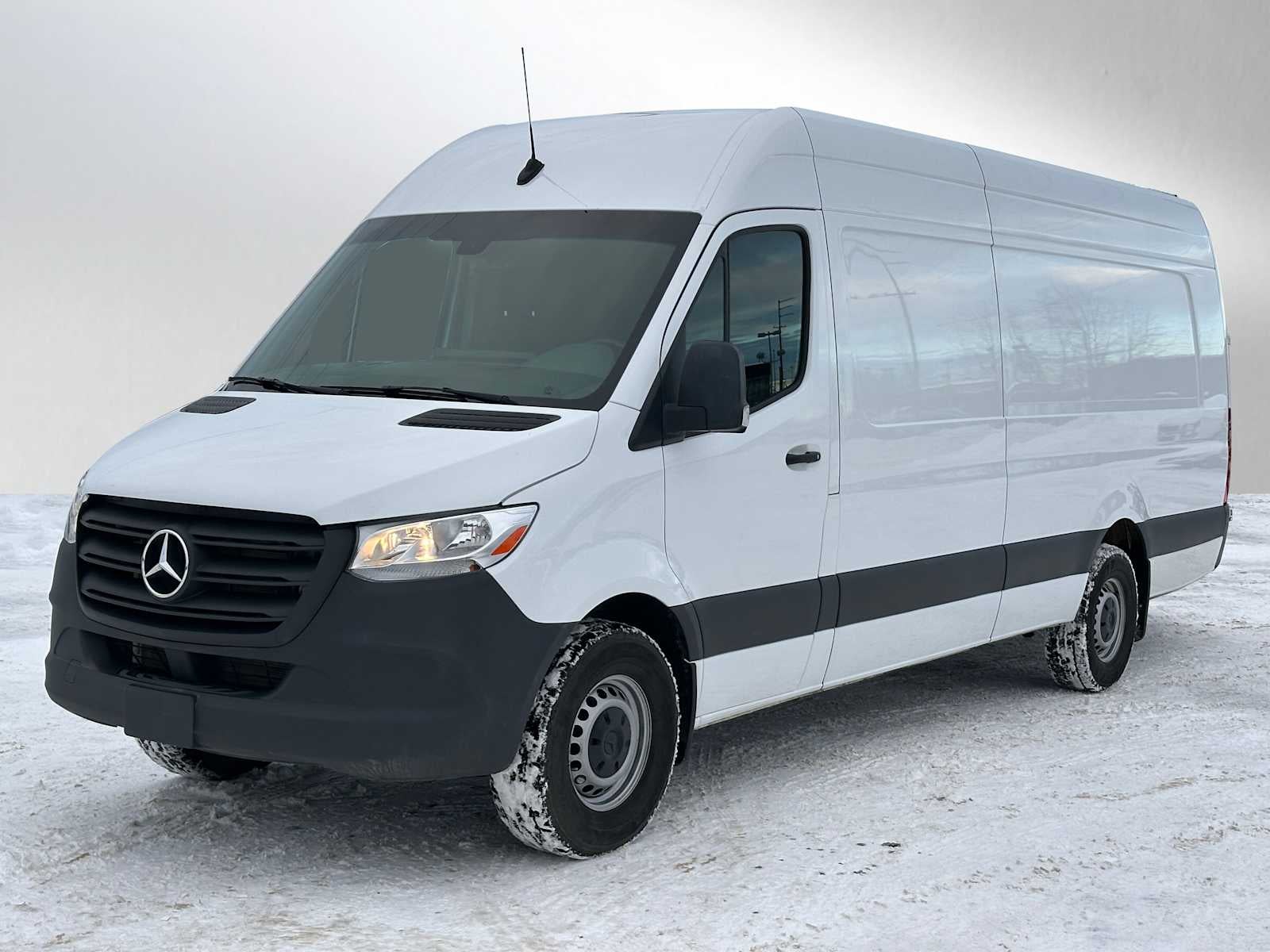 2023 Mercedes-Benz Sprinter 2500 High Roof I4 Diesel 170" Extended RWD