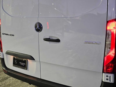 2026 Mercedes-Benz Sprinter 2500 Standard Roof I4 Diesel HO 144" RWD