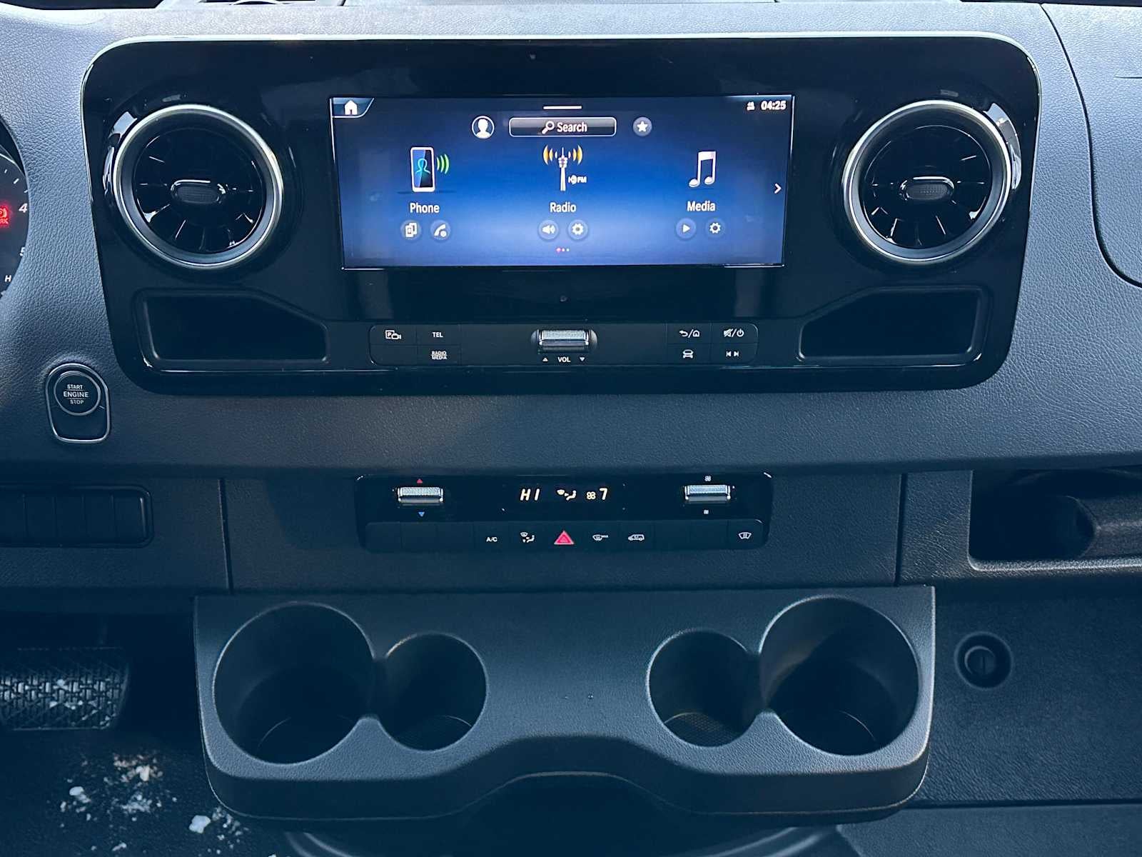 2026 Mercedes-Benz Sprinter 2500 Standard Roof I4 Diesel HO 144" AWD