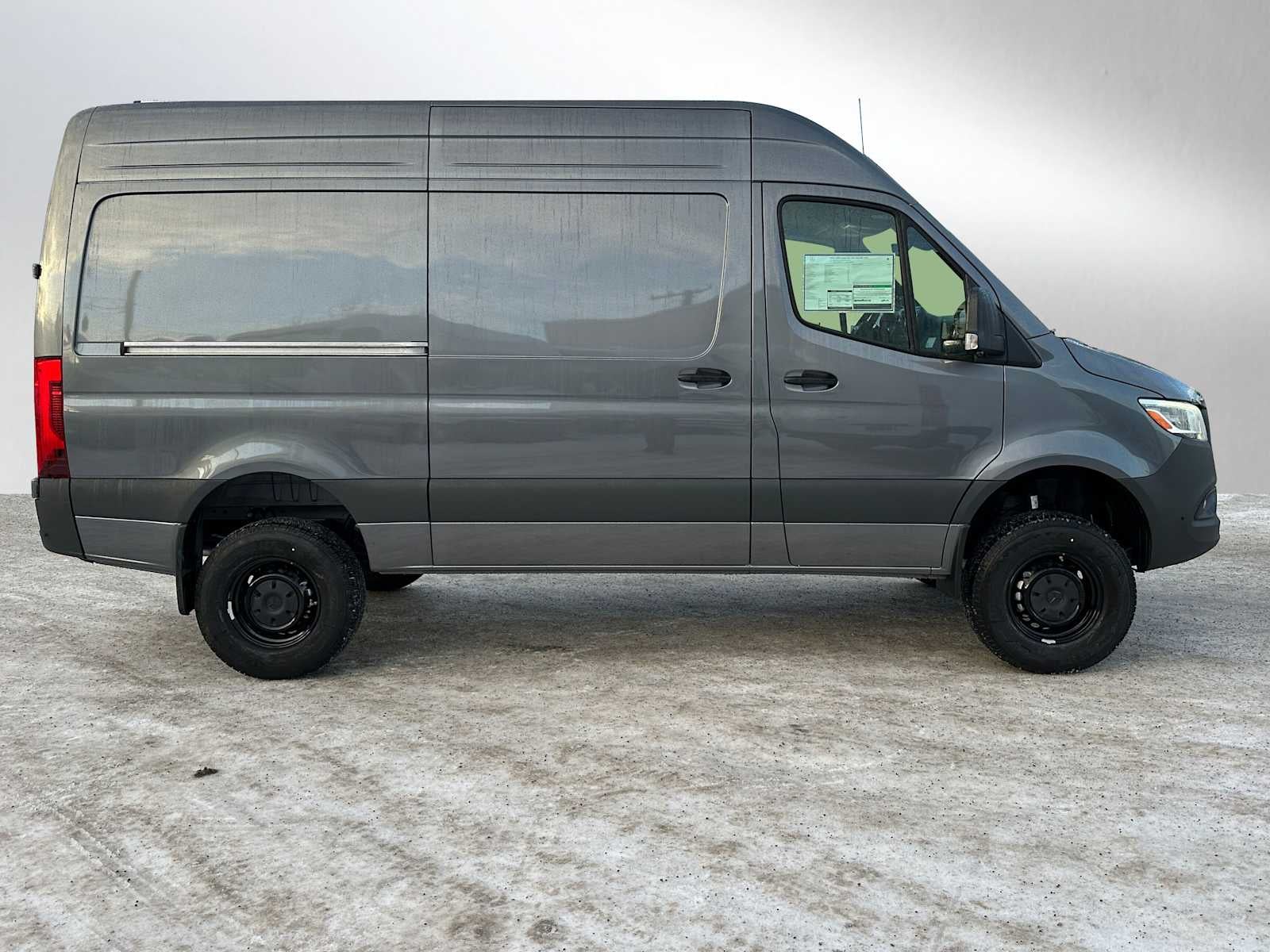 2026 Mercedes-Benz Sprinter 2500 Standard Roof I4 Diesel HO 144" AWD